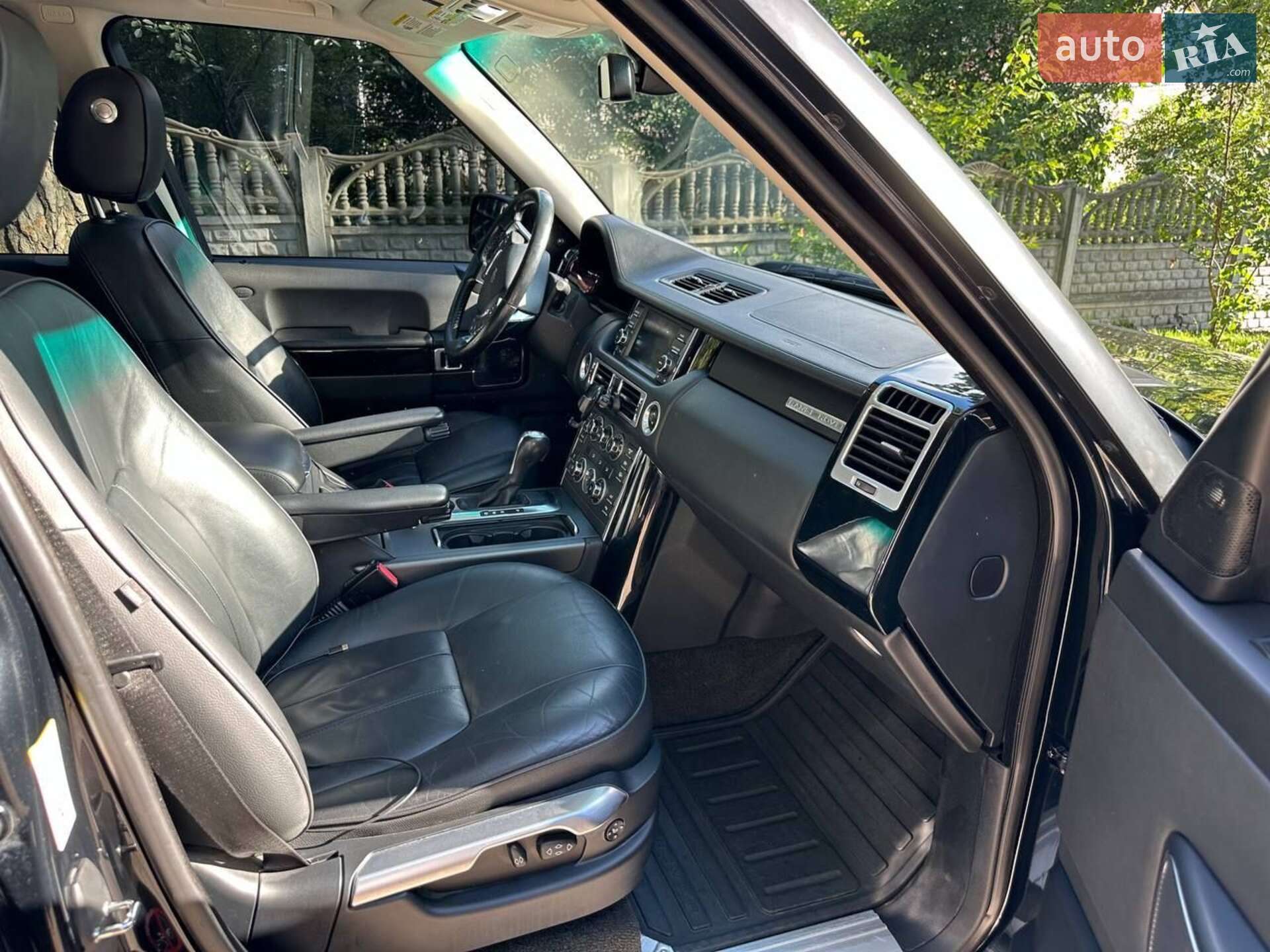 Land Rover Range Rover 2011 VIN SALME1D4XBA359528 фото оголошення 17 з 24
