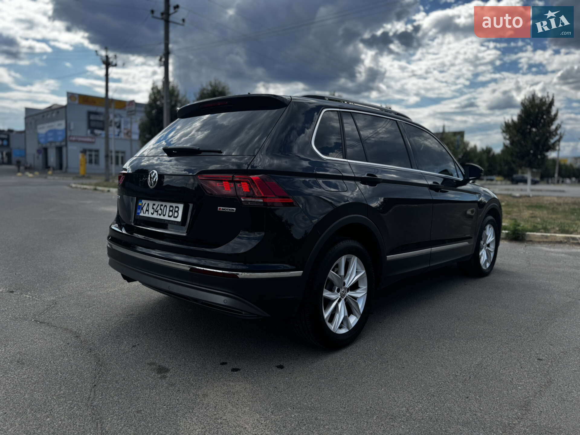 Volkswagen Tiguan 2020 VIN WVGZZZ5NZLW908839 фото оголошення 6 з 11