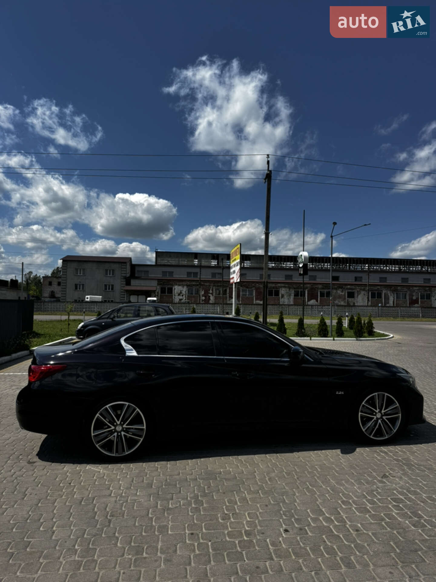 Infiniti Q50 2015 VIN JN1BDAV37U0240501 фото оголошення 14 з 26