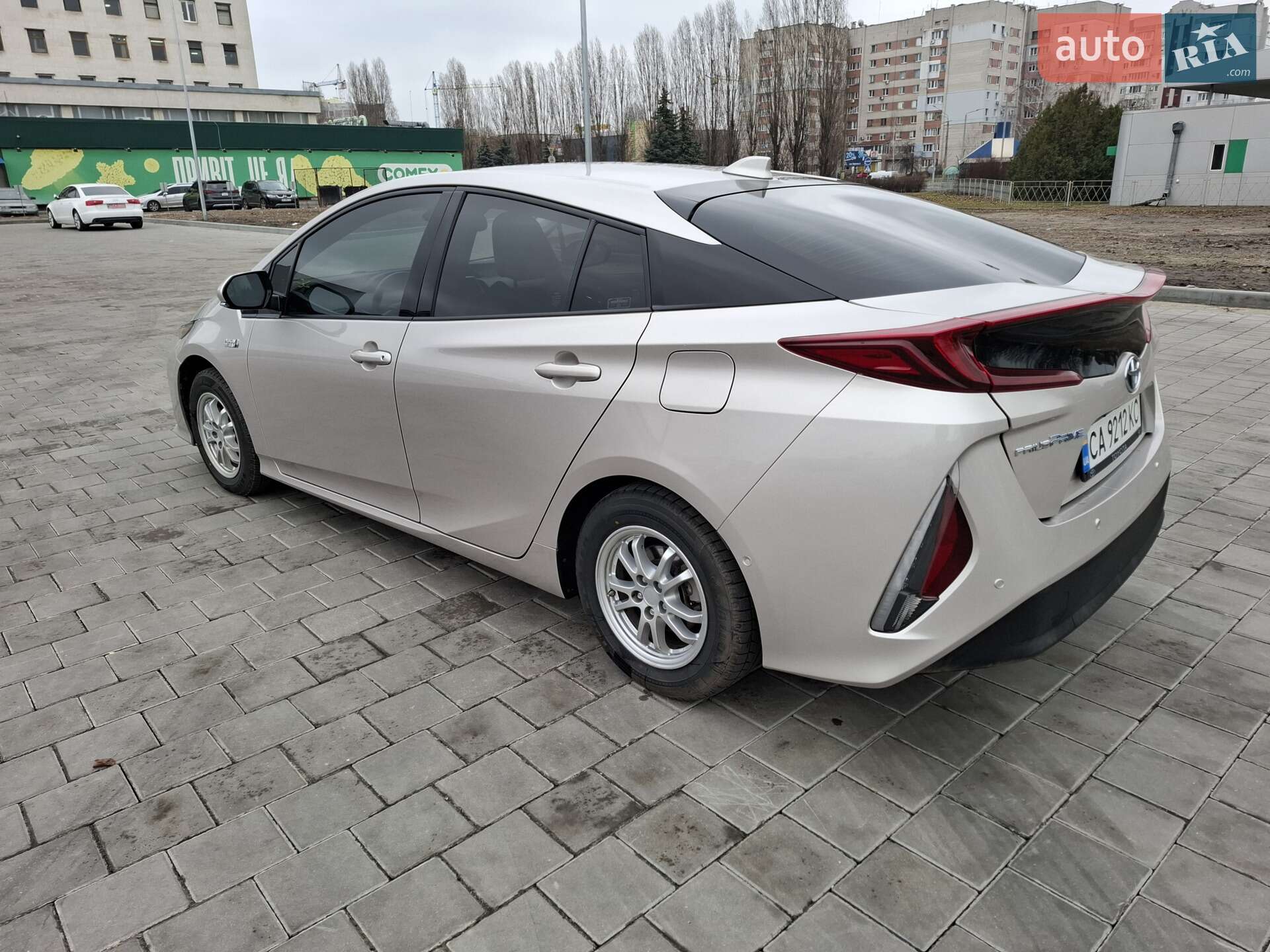 Toyota Prius 2019 VIN JTDKARFP0K3110336 фото оголошення 3 з 27