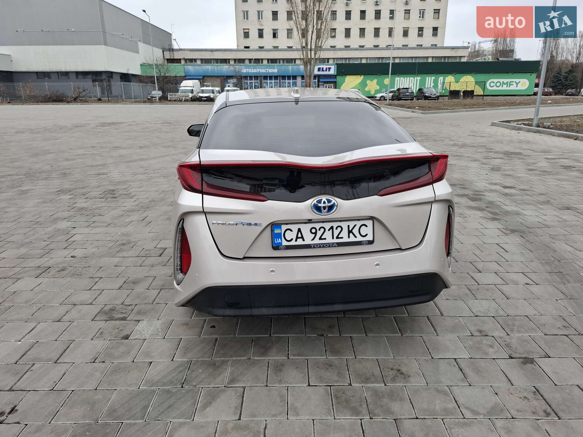 Toyota Prius 2019 VIN JTDKARFP0K3110336 фото оголошення 4 з 27