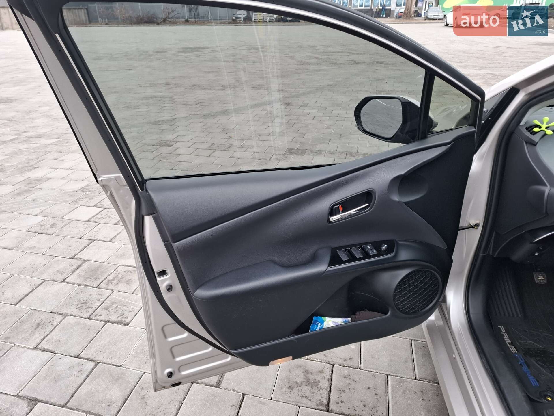 Toyota Prius 2019 VIN JTDKARFP0K3110336 фото оголошення 9 з 27