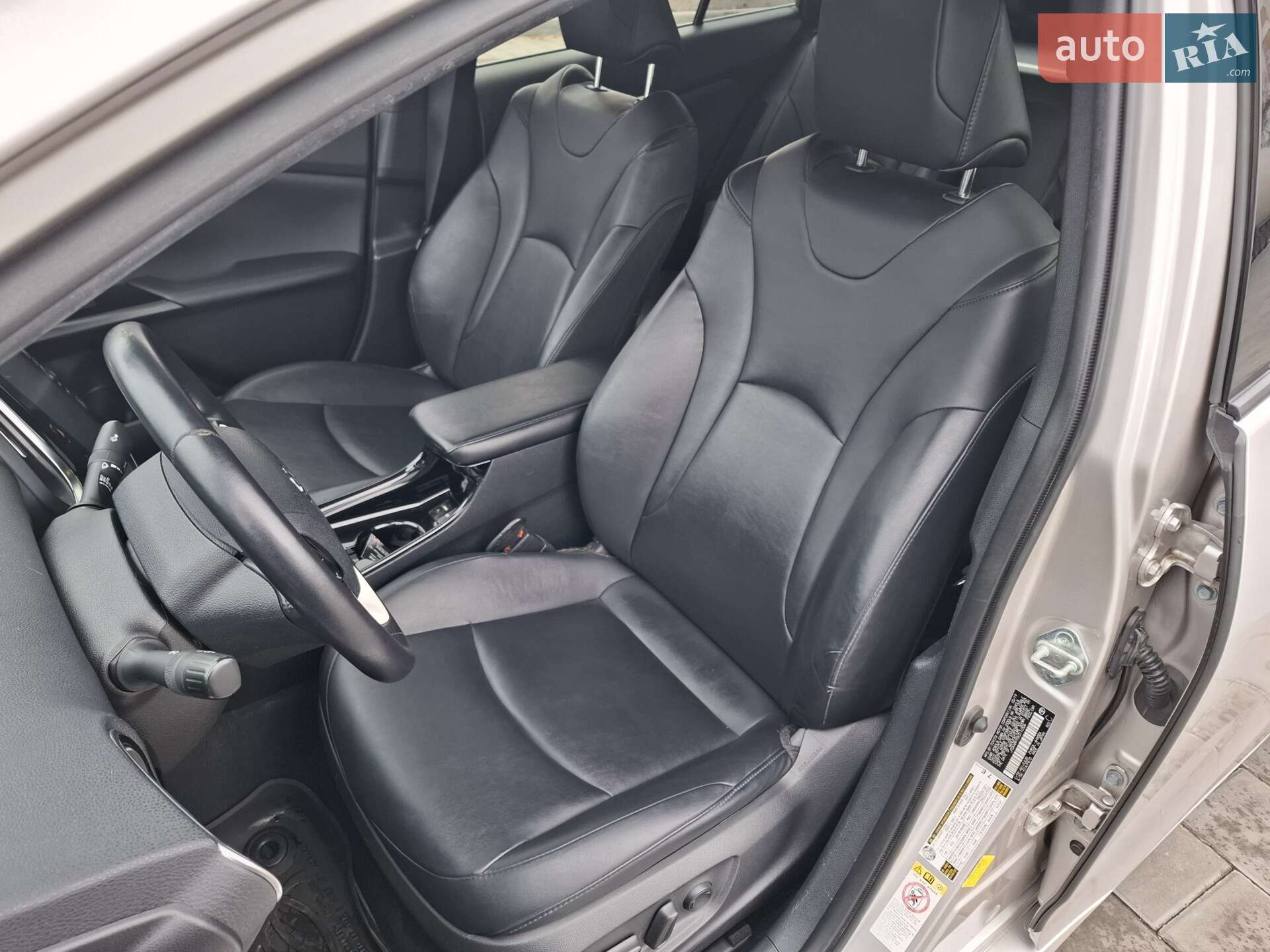 Toyota Prius 2019 VIN JTDKARFP0K3110336 фото оголошення 12 з 27