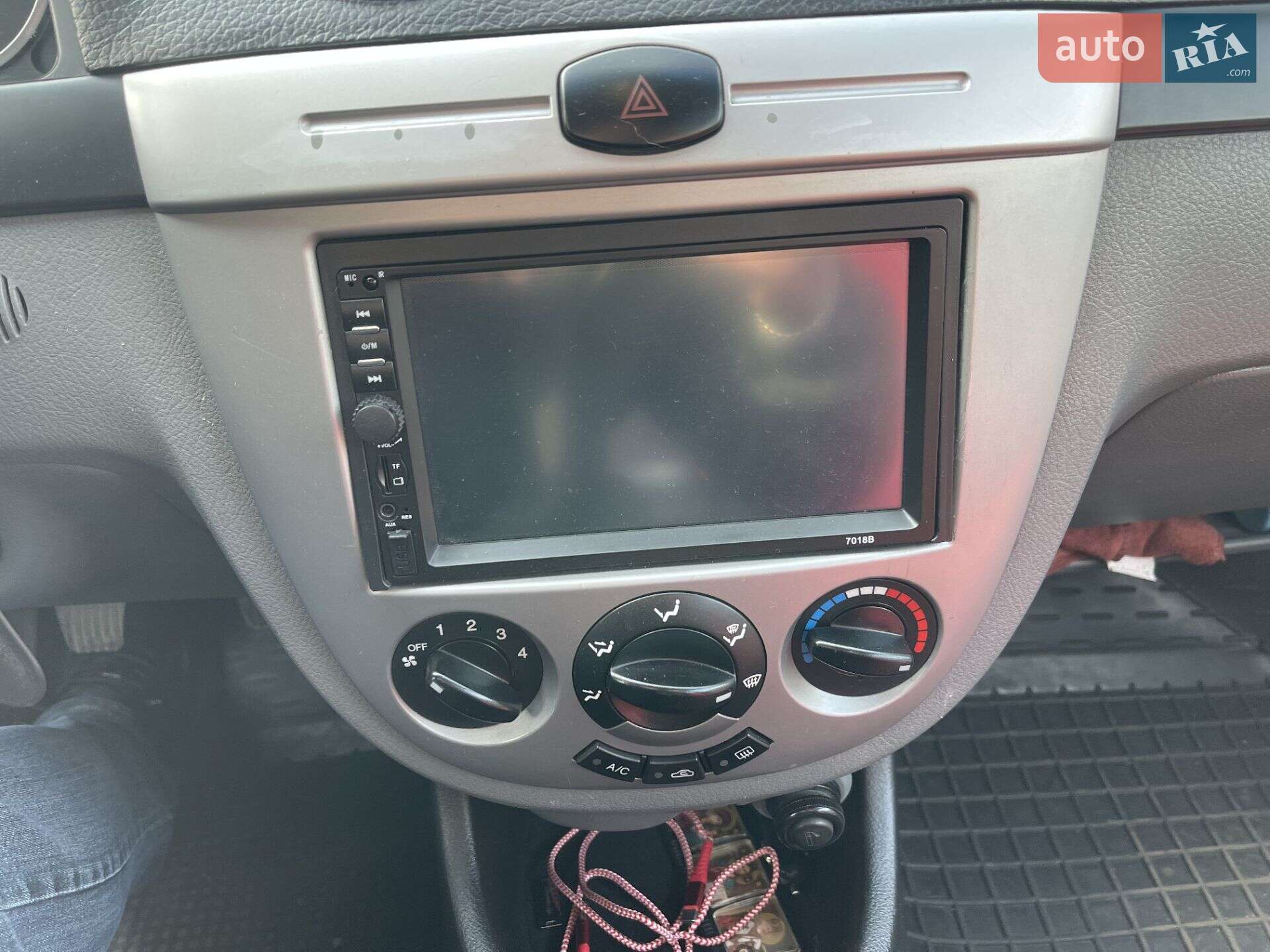 Chevrolet Lacetti 2006 VIN KL1NF486J6K437356 фото оголошення 2 з 6