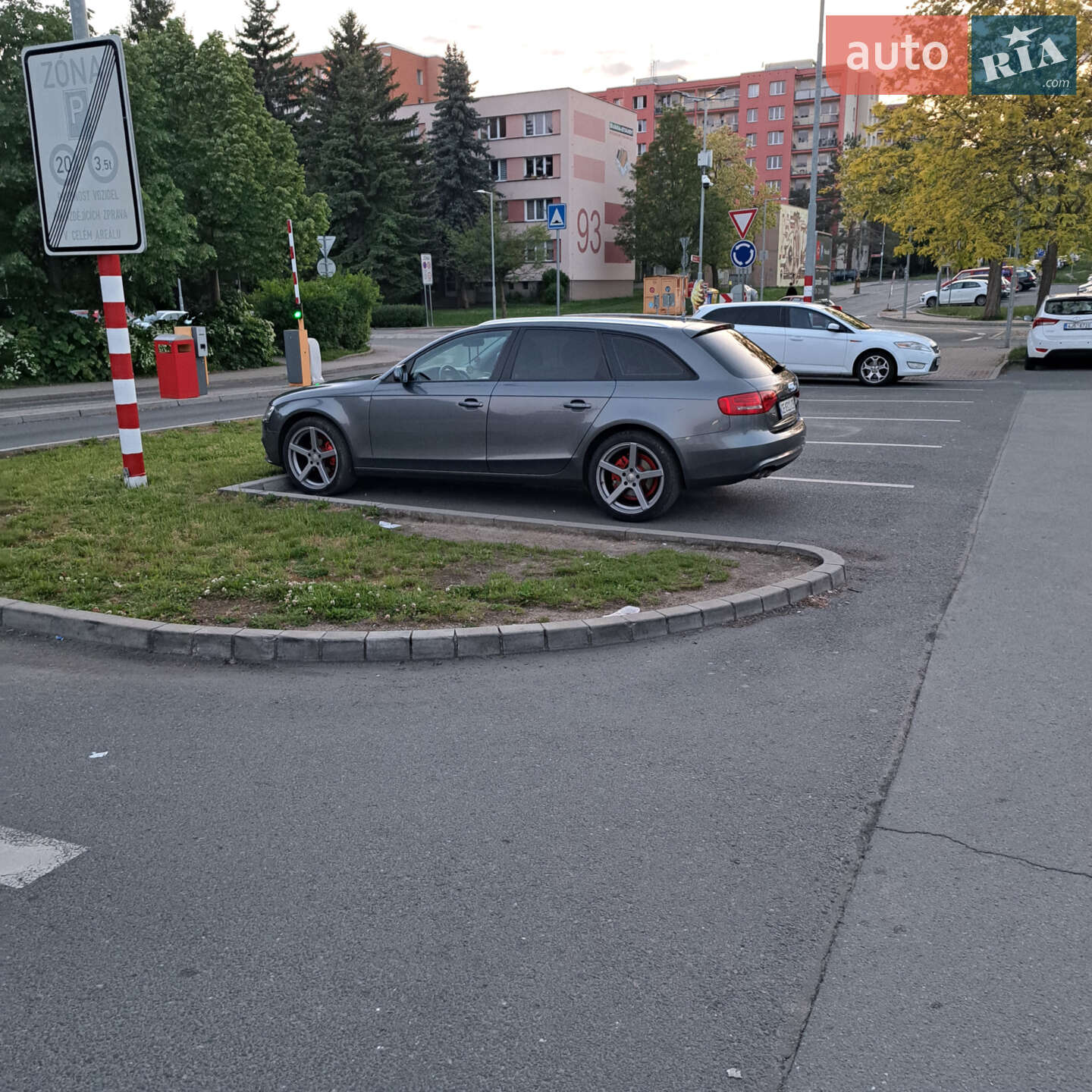 Audi A4 2012 VIN WAUZZZ8K8DA079535 фото оголошення 68 з 98