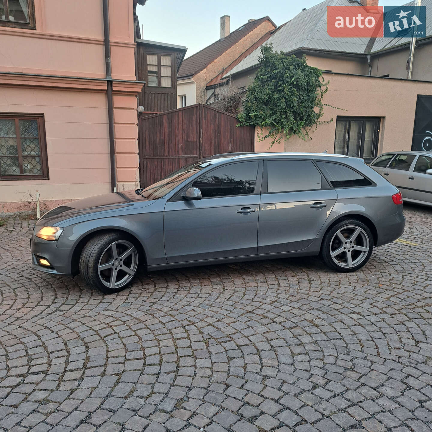 Audi A4 2012 VIN WAUZZZ8K8DA079535 фото оголошення 78 з 98