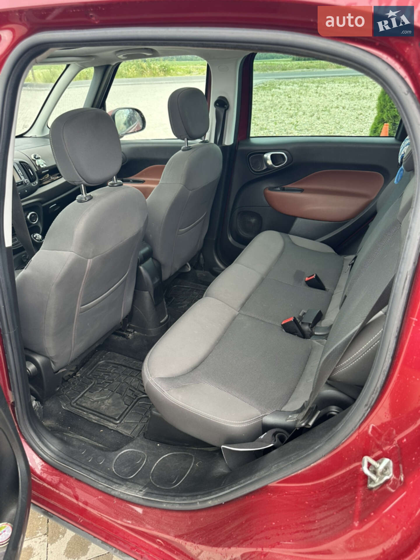 Fiat 500L 2015 VIN ZFBCFADHXFZ036965 фото оголошення 10 з 20
