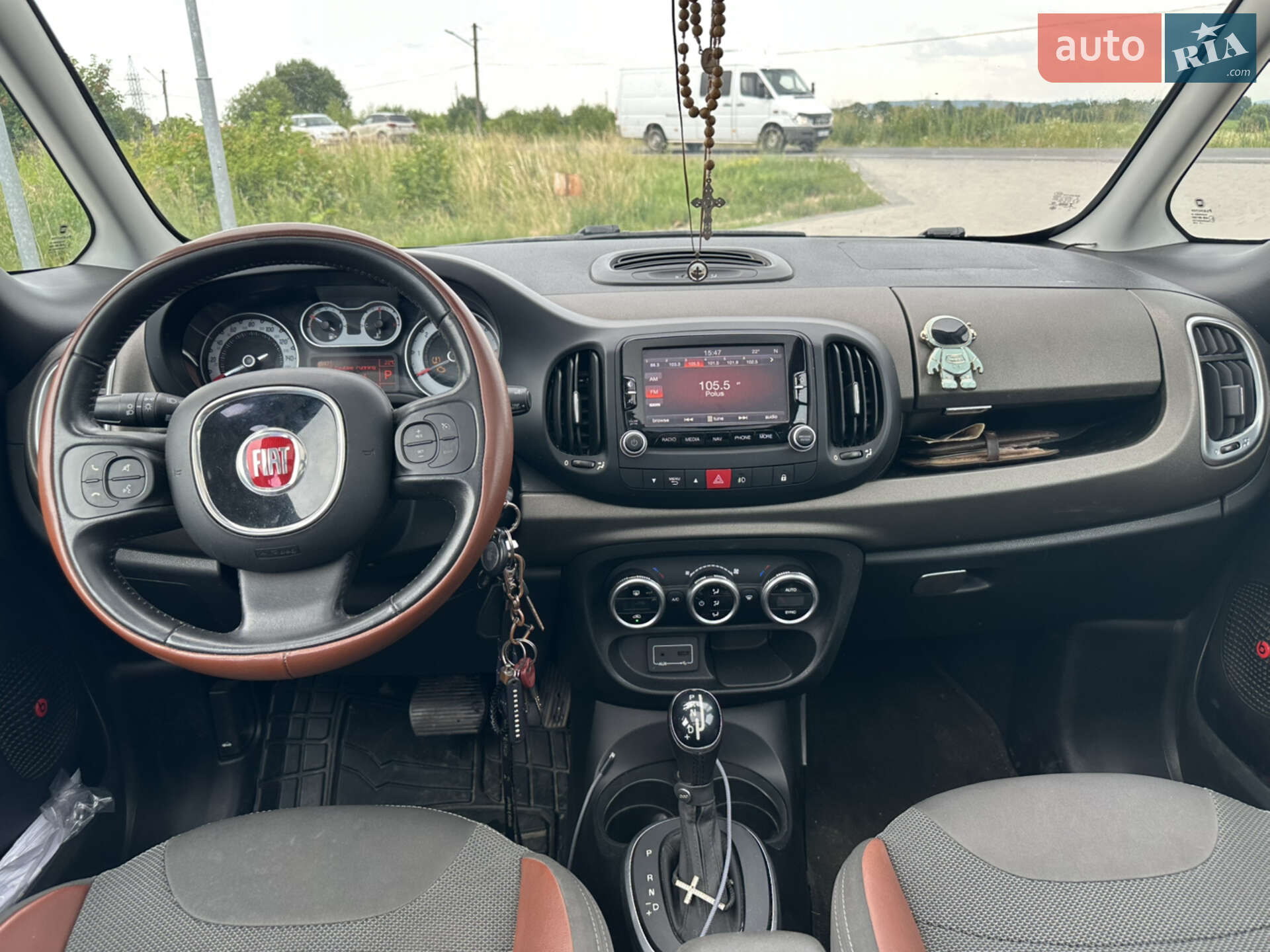 Fiat 500L 2015 VIN ZFBCFADHXFZ036965 фото оголошення 9 з 20