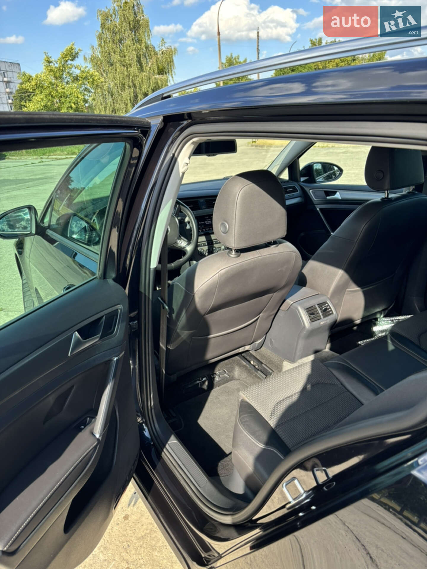 Volkswagen Golf 2013 VIN WVWZZZAUZEP536786 фото оголошення 13 з 15