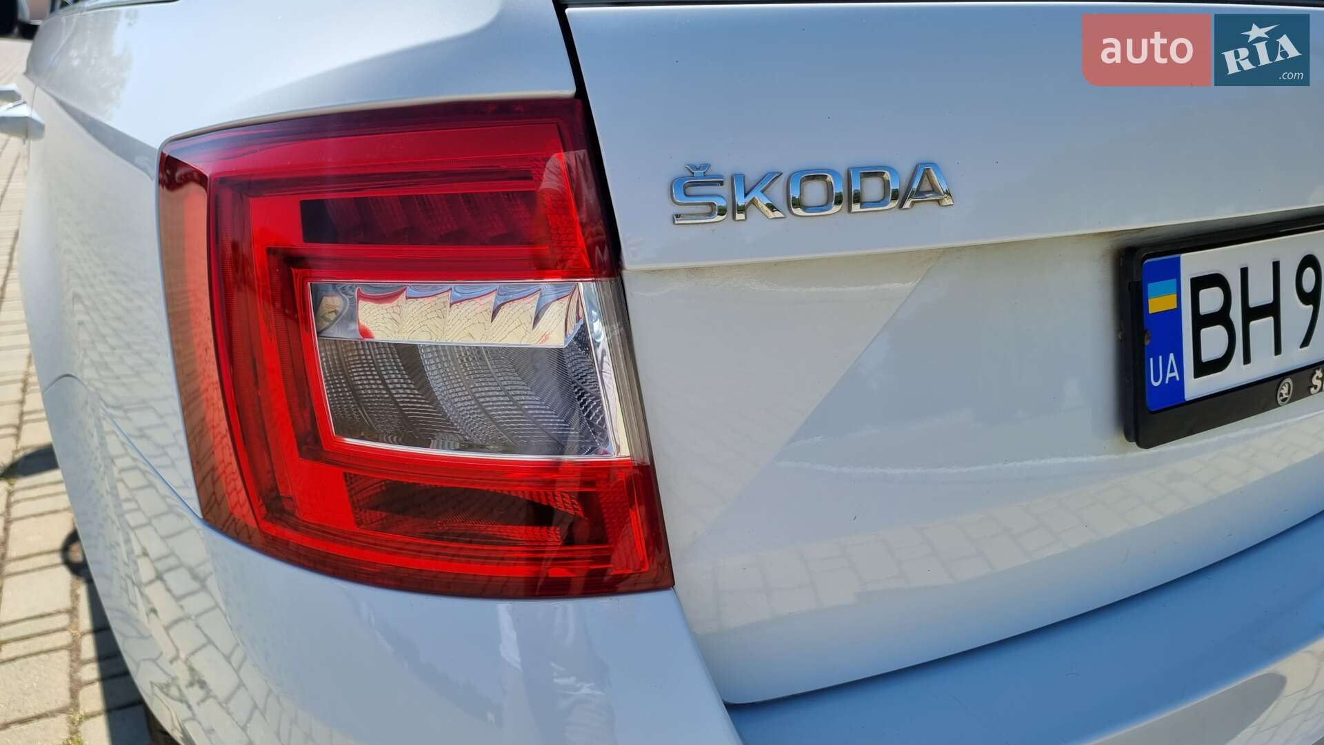 Skoda Octavia 2016 VIN TMBJG9NE0G0190496 фото оголошення 17 з 28