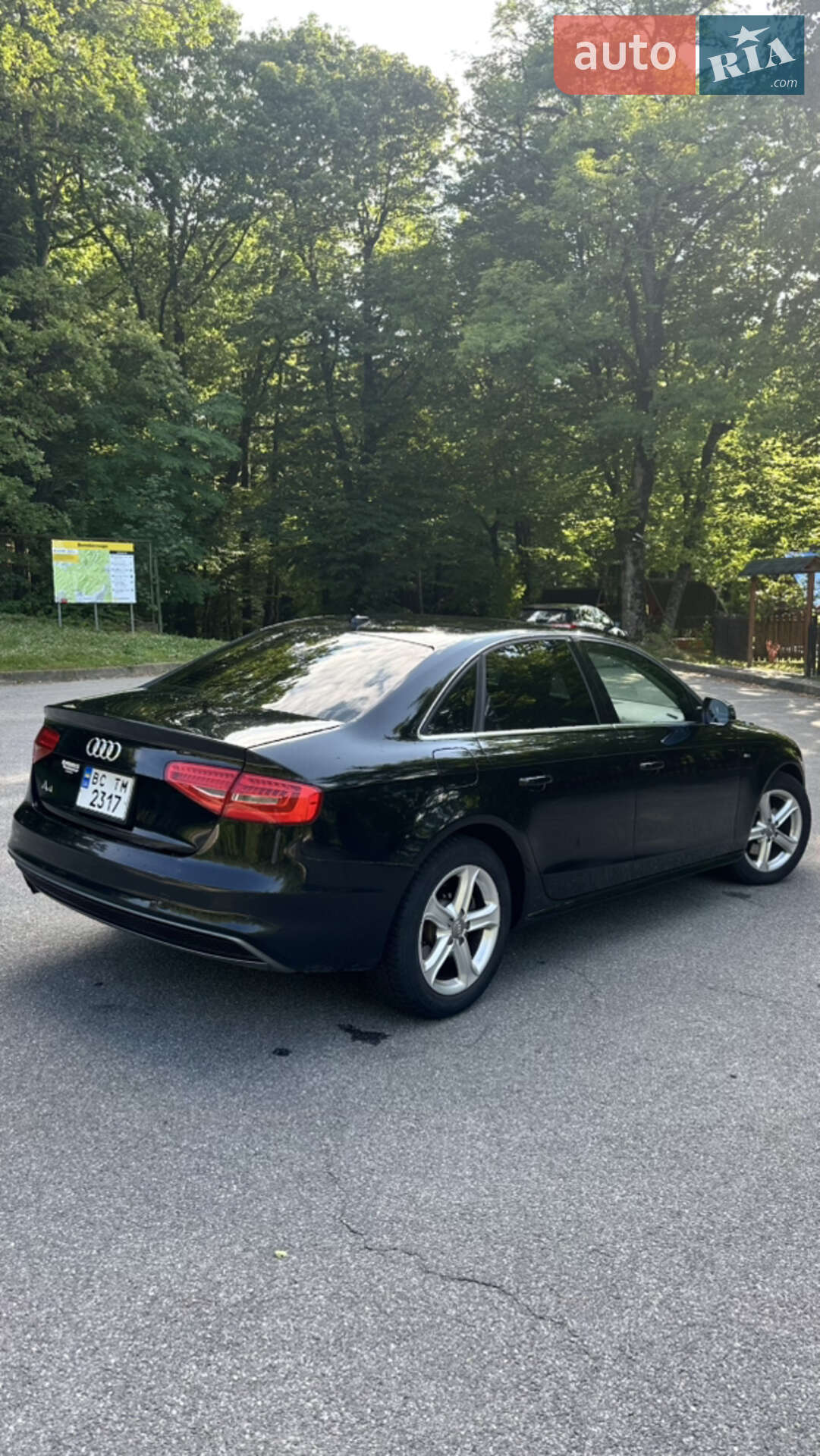 Audi A4 2013 VIN WAUAFAFL3EA074022 фото оголошення 9 з 24
