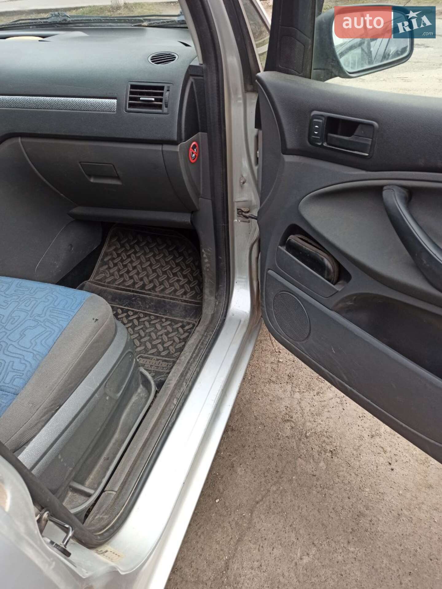 Ford C-Max 2008 VIN WF0EXXGCDE8L35803 фото оголошення 9 з 12