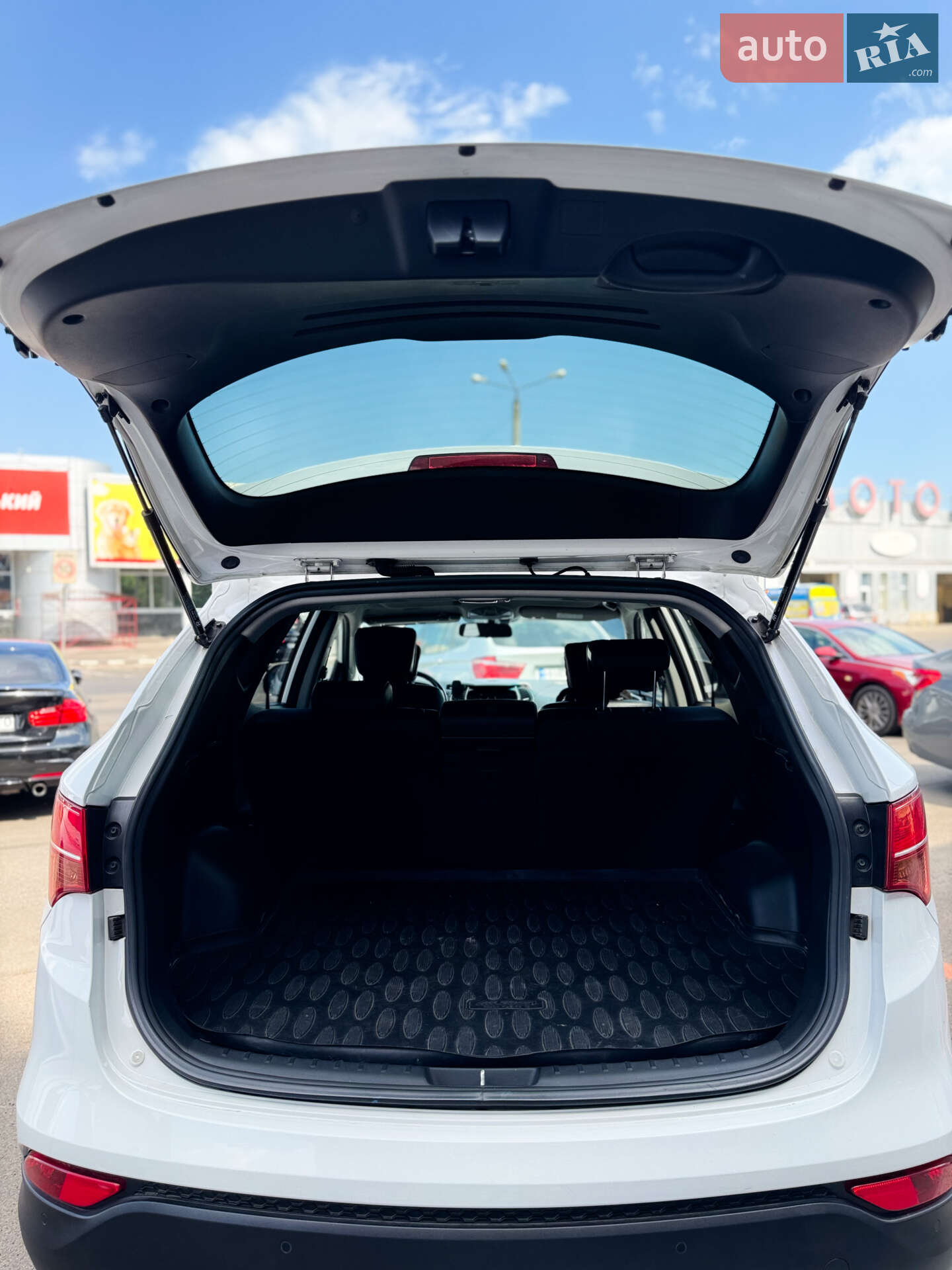 Hyundai Santa FE 2015 VIN KMHST81XDFU448200 фото оголошення 8 з 11