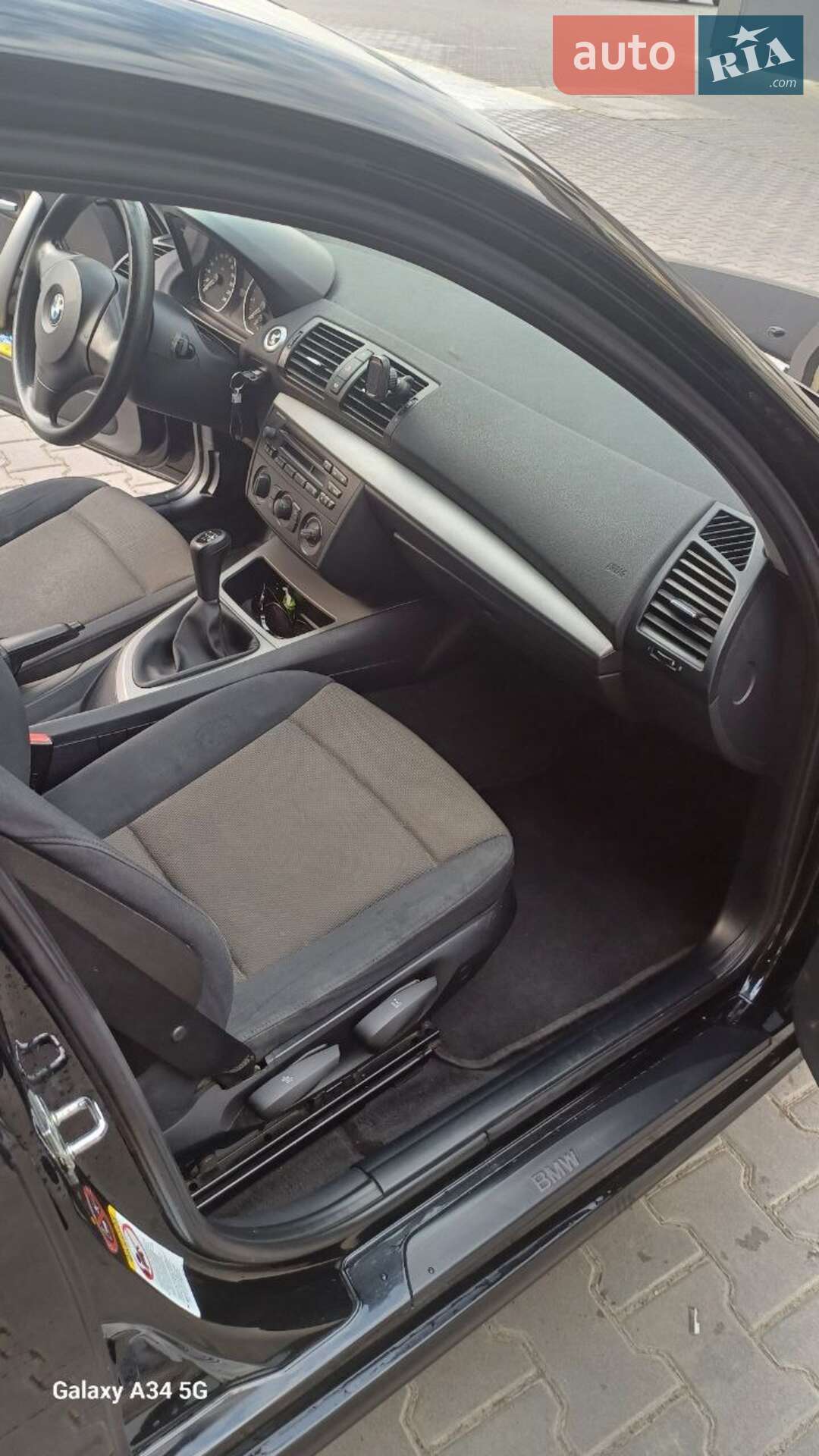 BMW 1 Series 2005 VIN WBAUF11040PT54614 фото оголошення 2 з 9