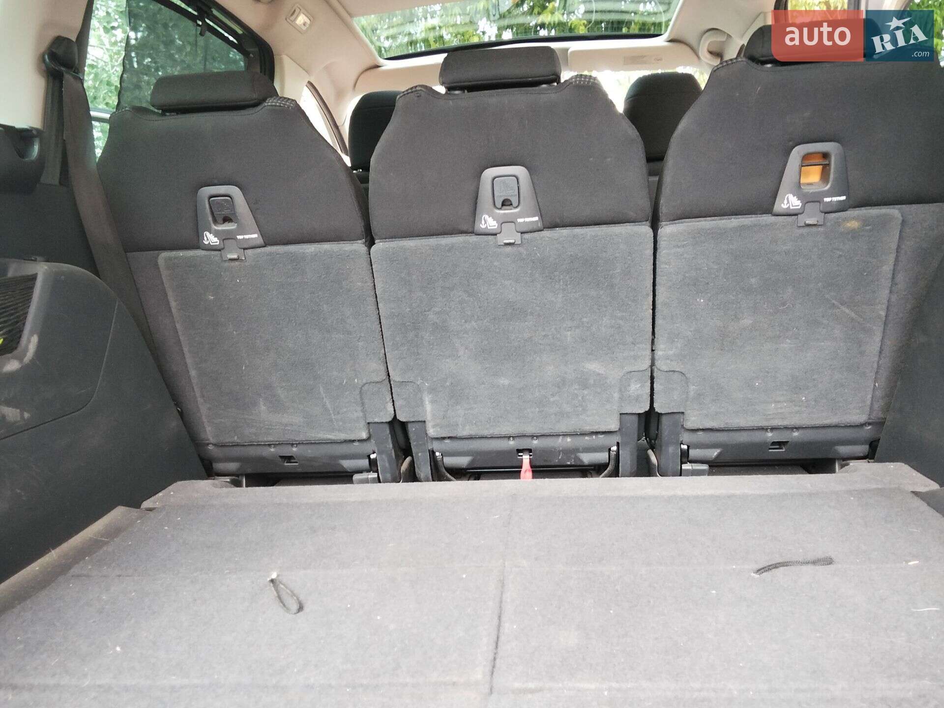 Peugeot 5008 2011 VIN VF30A9HR8BS085577 фото оголошення 2 з 14