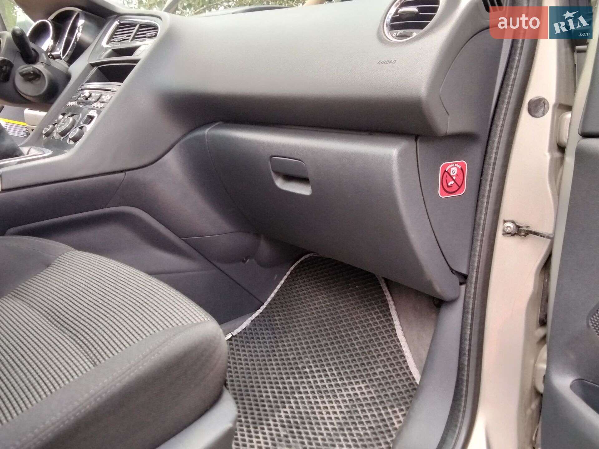 Peugeot 5008 2011 VIN VF30A9HR8BS085577 фото оголошення 12 з 14