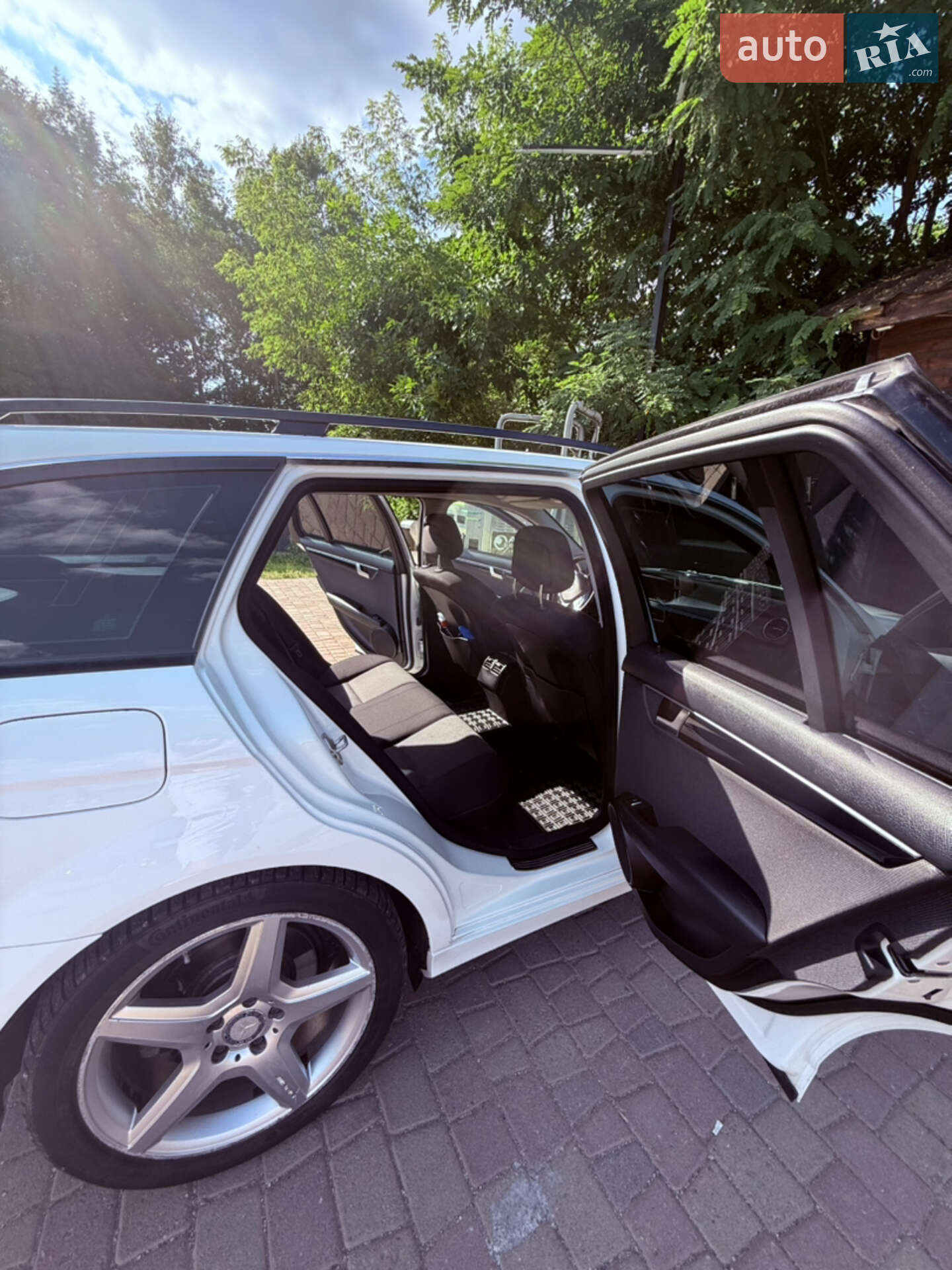 Mercedes-Benz C-Class 2013 VIN WDD2042021G076025 фото оголошення 7 з 18