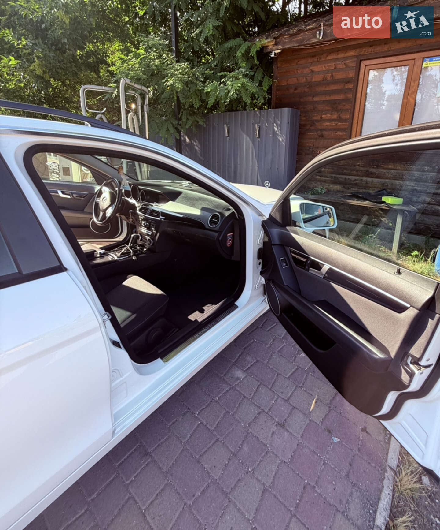 Mercedes-Benz C-Class 2013 VIN WDD2042021G076025 фото оголошення 5 з 18
