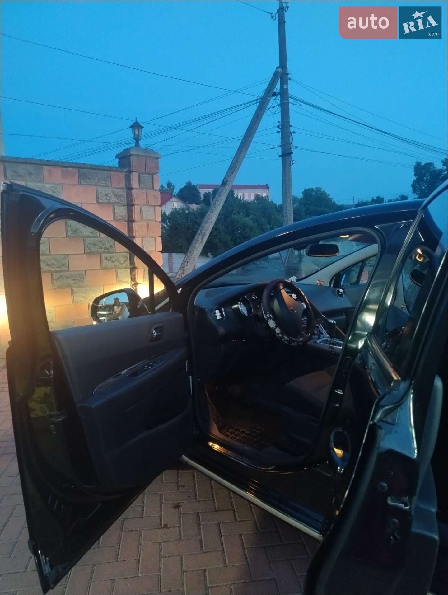 Peugeot 3008 2011 VIN VF30U9HR8BS179042 фото оголошення 4 з 9
