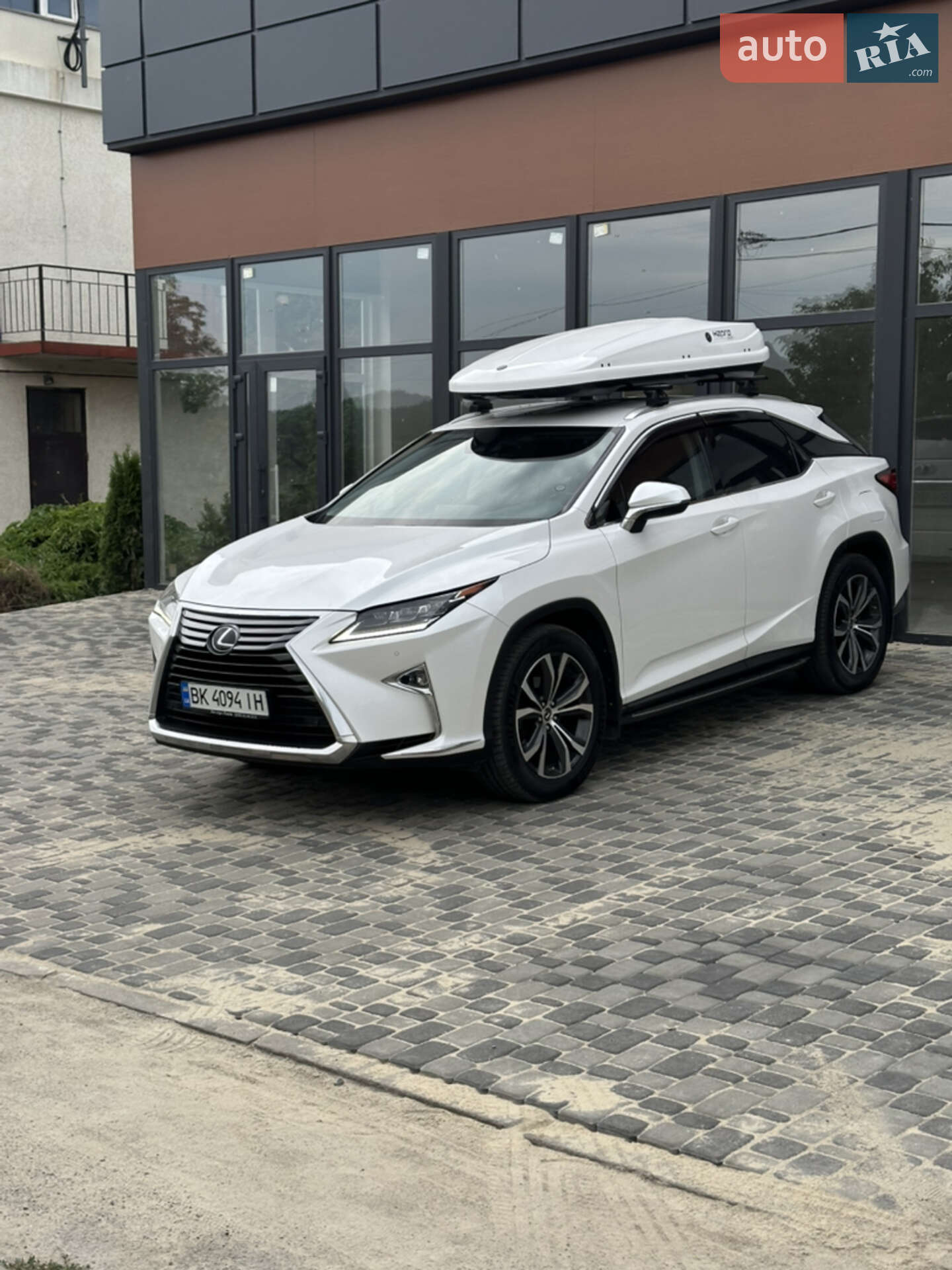Lexus RX 2018 VIN JTJBAMCA302048207 фото оголошення 3 з 44