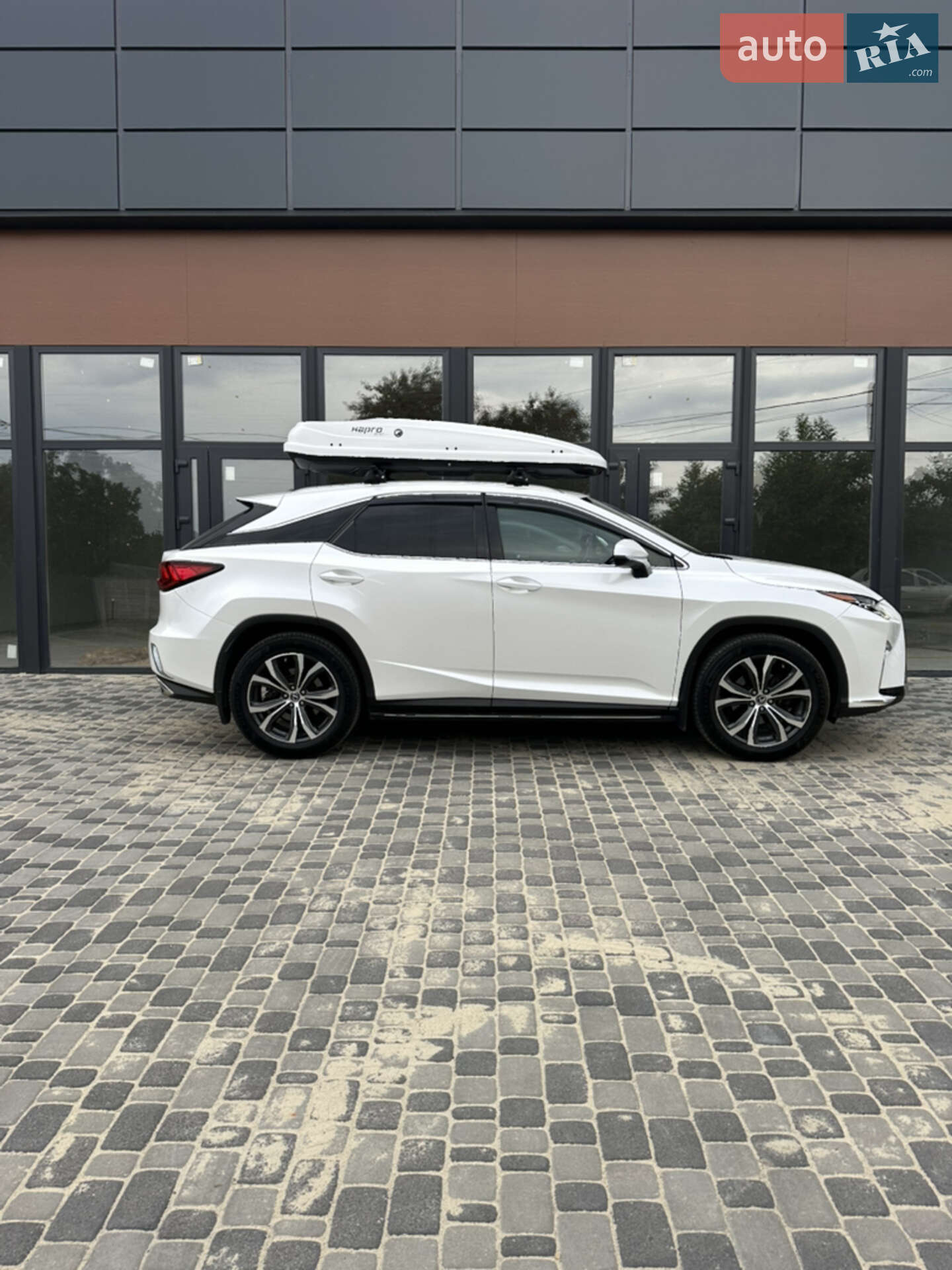 Lexus RX 2018 VIN JTJBAMCA302048207 фото оголошення 20 з 44