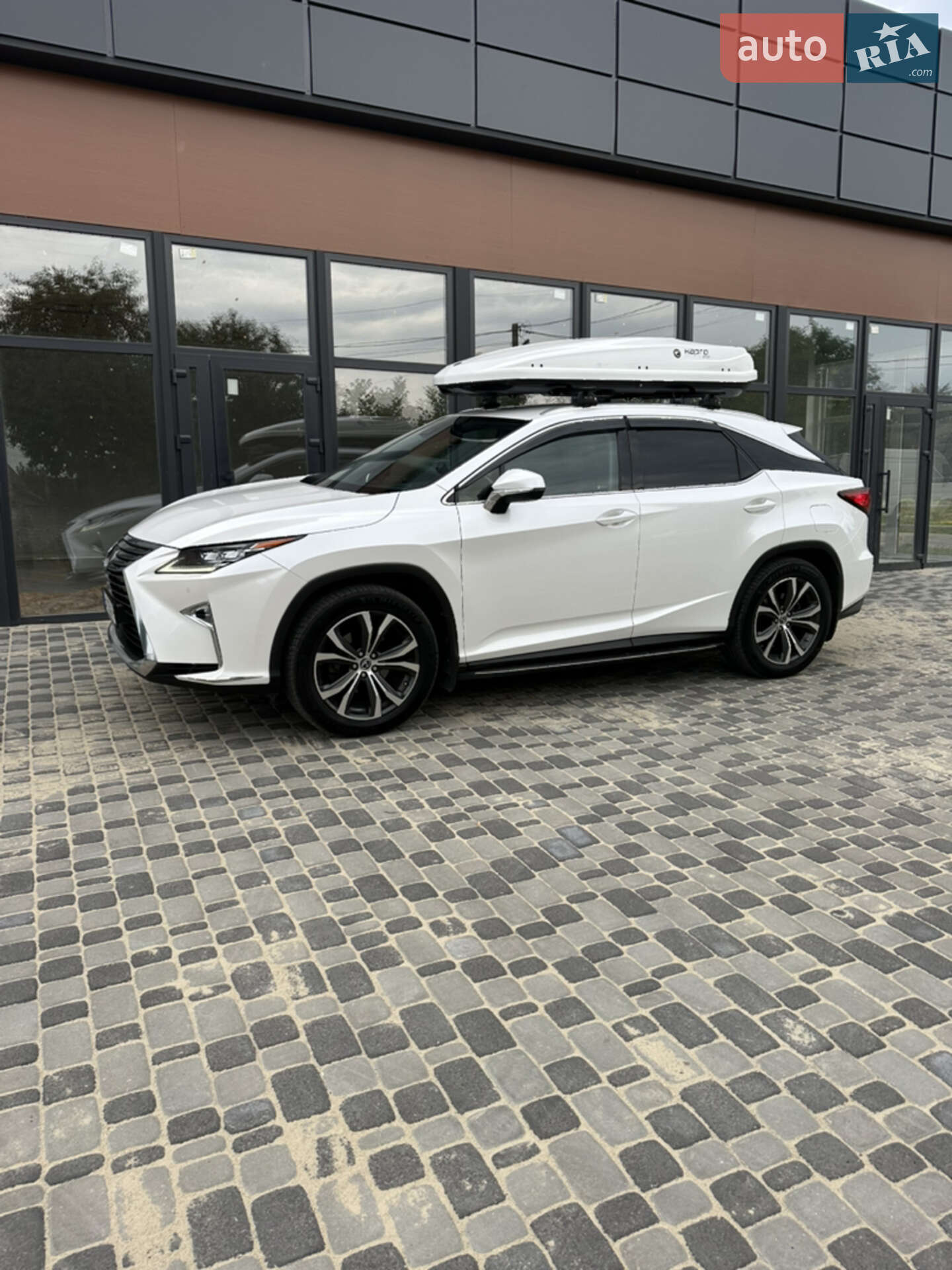 Lexus RX 2018 VIN JTJBAMCA302048207 фото оголошення 26 з 44