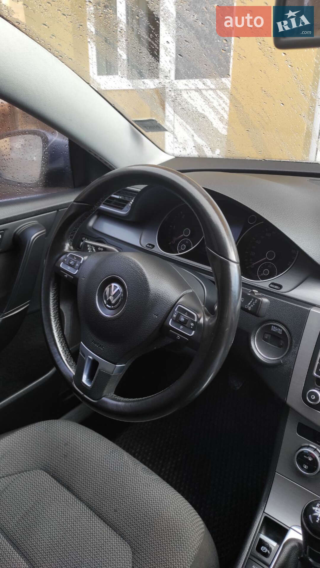 Volkswagen Passat 2013 VIN WVWZZZ3CZEE015596 фото оголошення 8 з 16