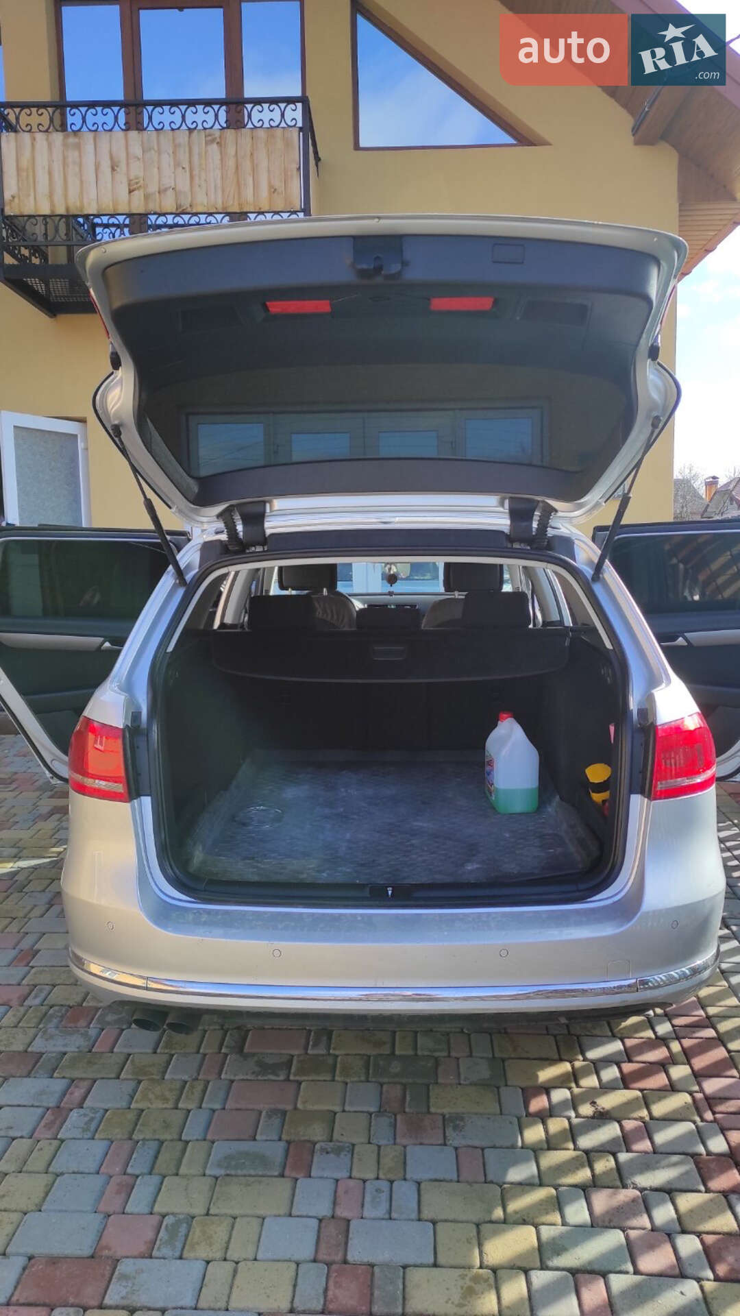 Volkswagen Passat 2013 VIN WVWZZZ3CZEE015596 фото оголошення 10 з 16