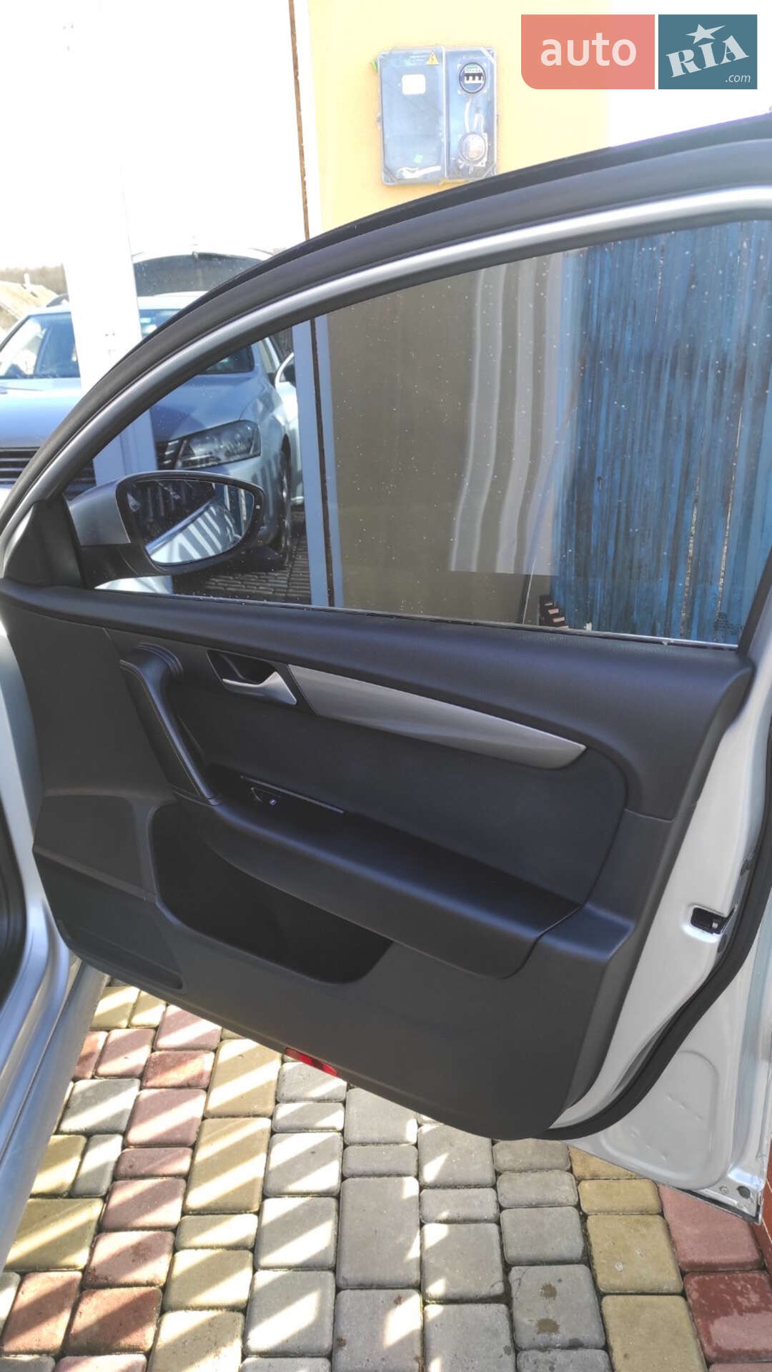 Volkswagen Passat 2013 VIN WVWZZZ3CZEE015596 фото оголошення 16 з 16