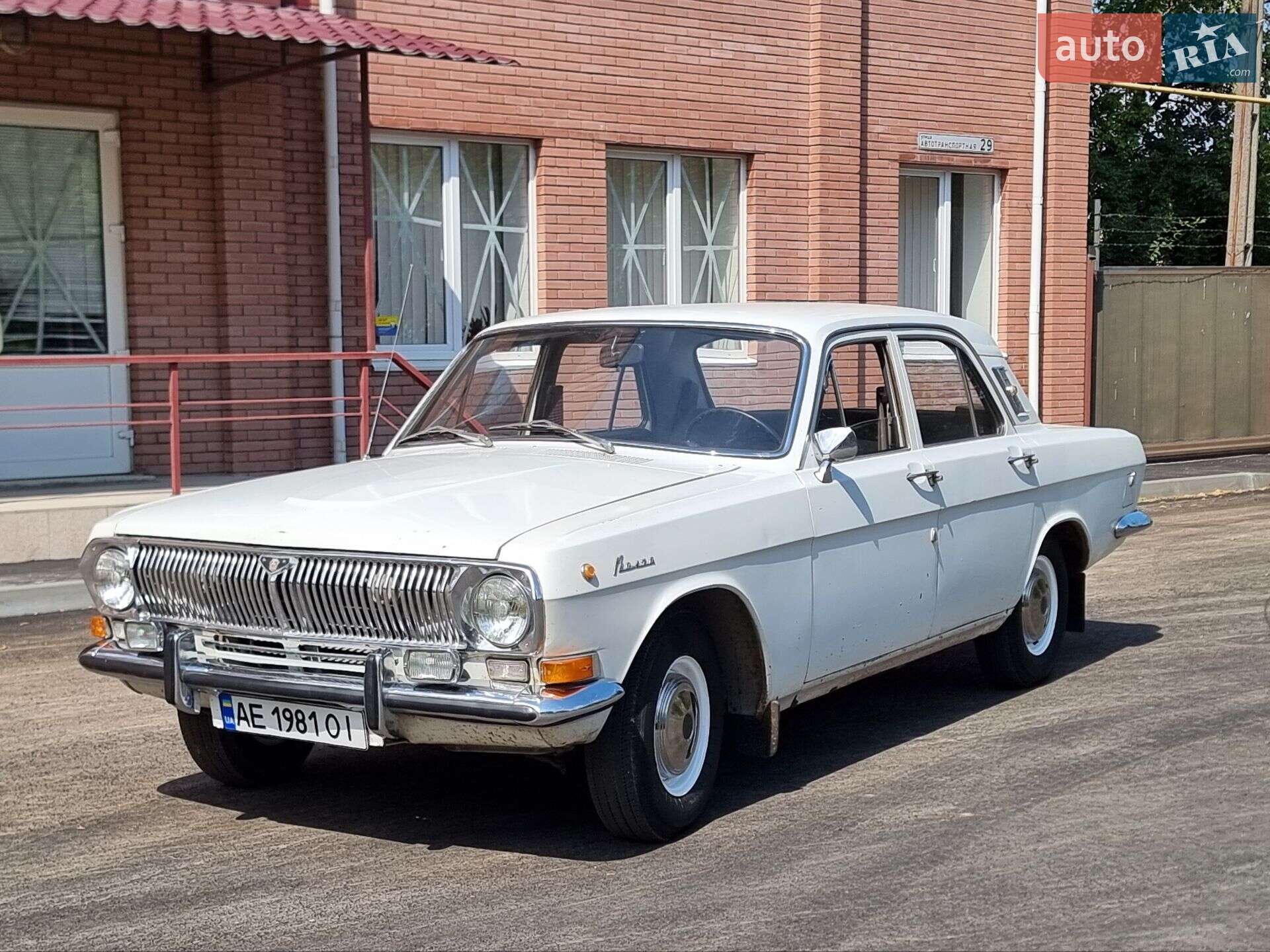 ГАЗ 24 Волга 1981 VIN XTH240000C0755173 фото оголошення 2 з 36