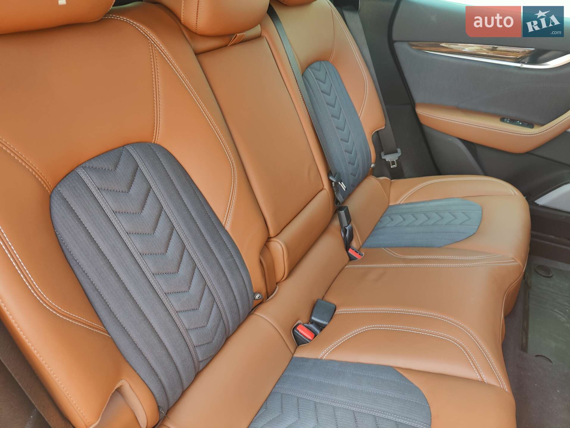 Maserati Levante 2019 VIN ZN661YUL3KX336714 фото оголошення 22 з 33