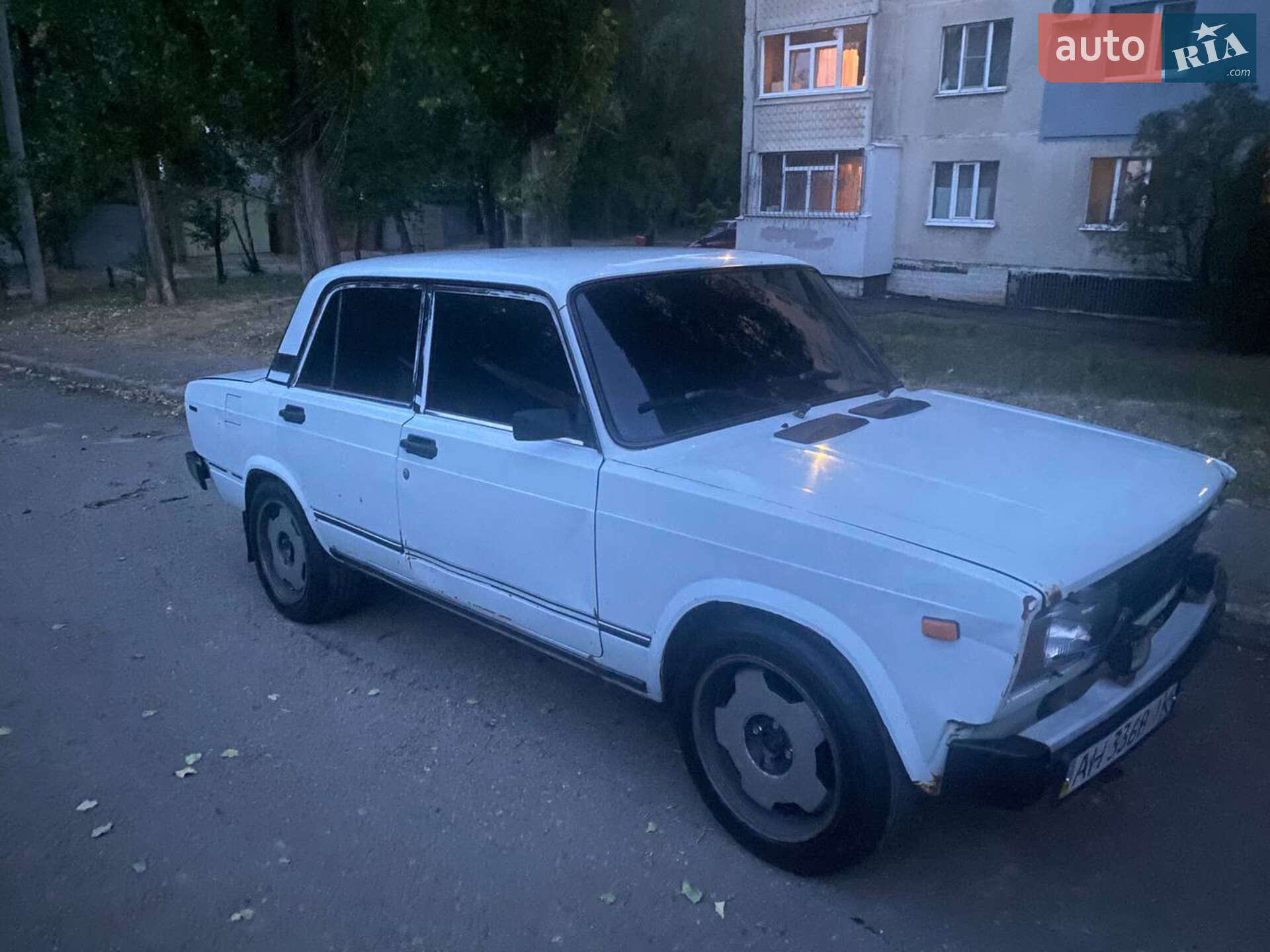 ВАЗ / Lada 2105 1997 VIN XTA210530V1638677 фото оголошення 2 з 12