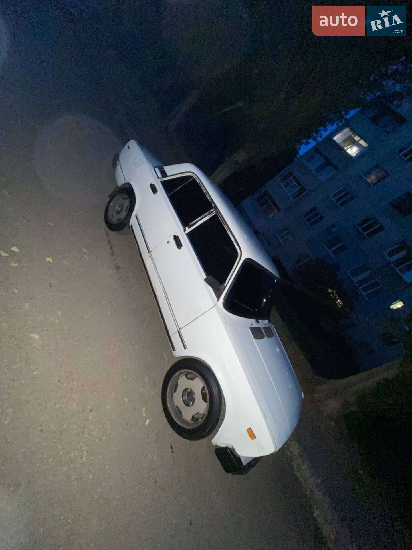ВАЗ / Lada 2105 1997 VIN XTA210530V1638677 фото оголошення 8 з 12