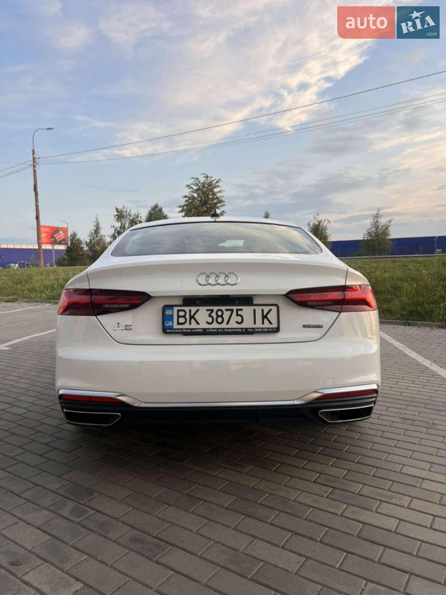 Audi A5 2020 VIN WAUDACF57MA018849 фото оголошення 11 з 21