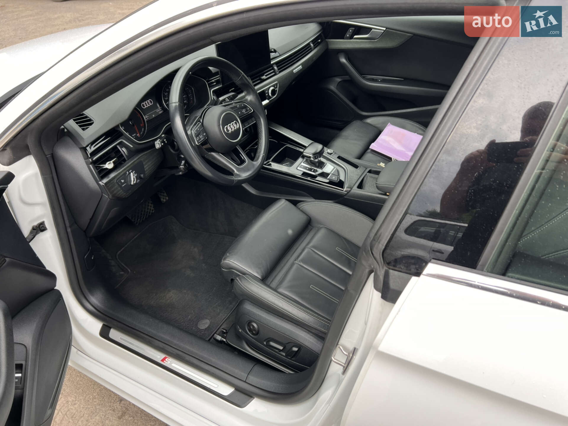 Audi A5 2020 VIN WAUDACF57MA018849 фото оголошення 18 з 21