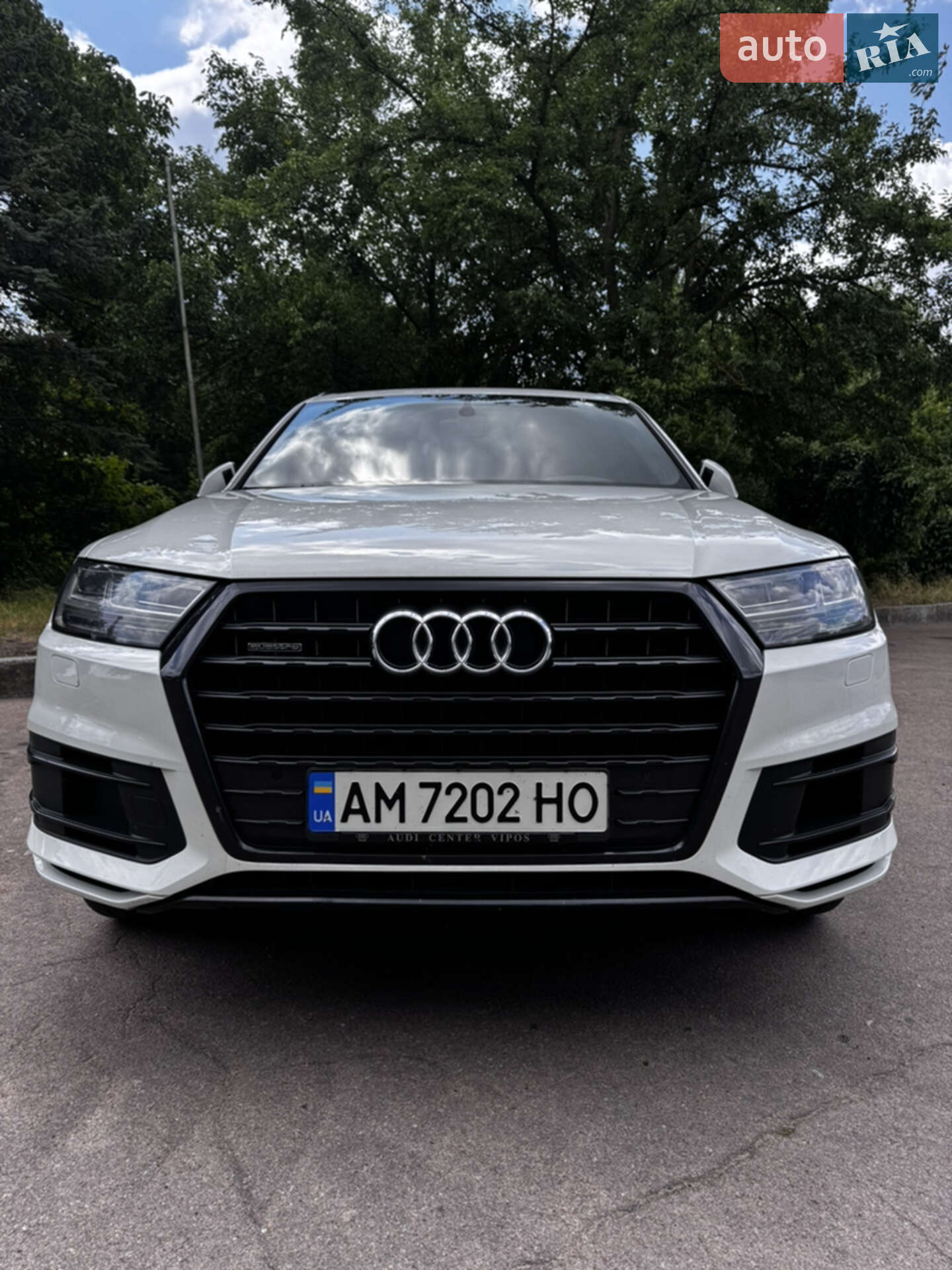 Audi Q7 2017 VIN WAUZZZ4M7HD040012 фото оголошення 4 з 27