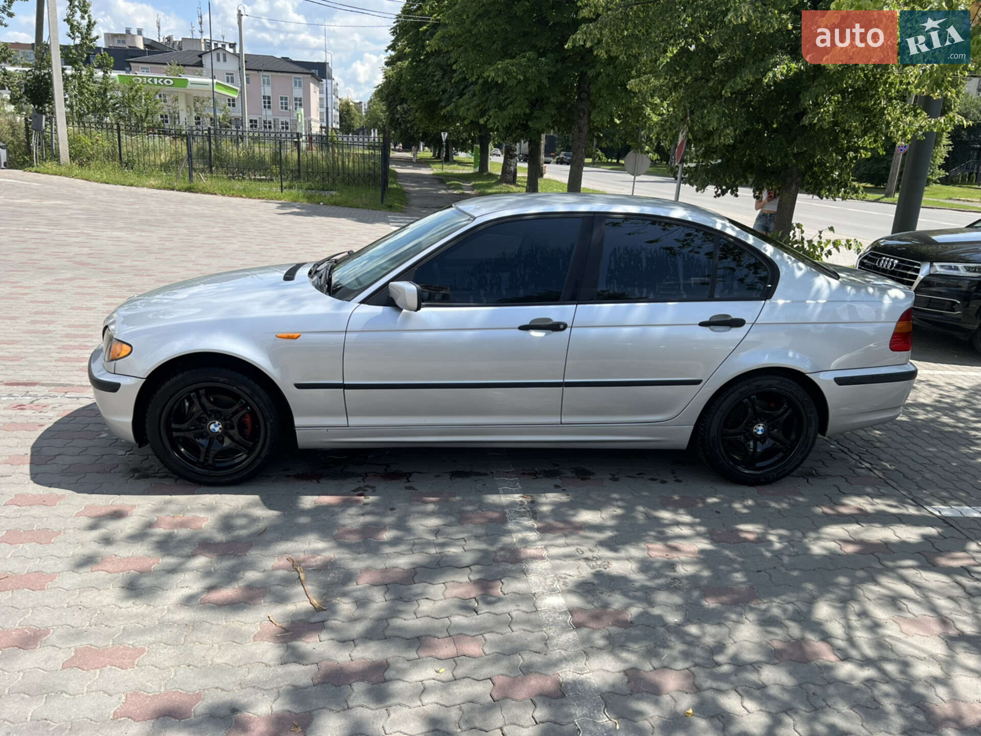 BMW 3 Series 2003 VIN WBAEU71020FM64077 фото оголошення 5 з 21
