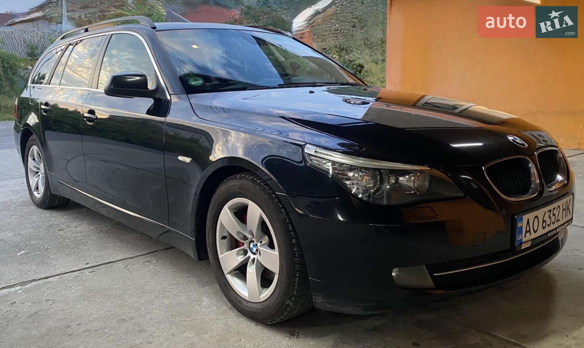 BMW 5 Series 2010 VIN WBAPX31070C362980 фото оголошення 2 з 10
