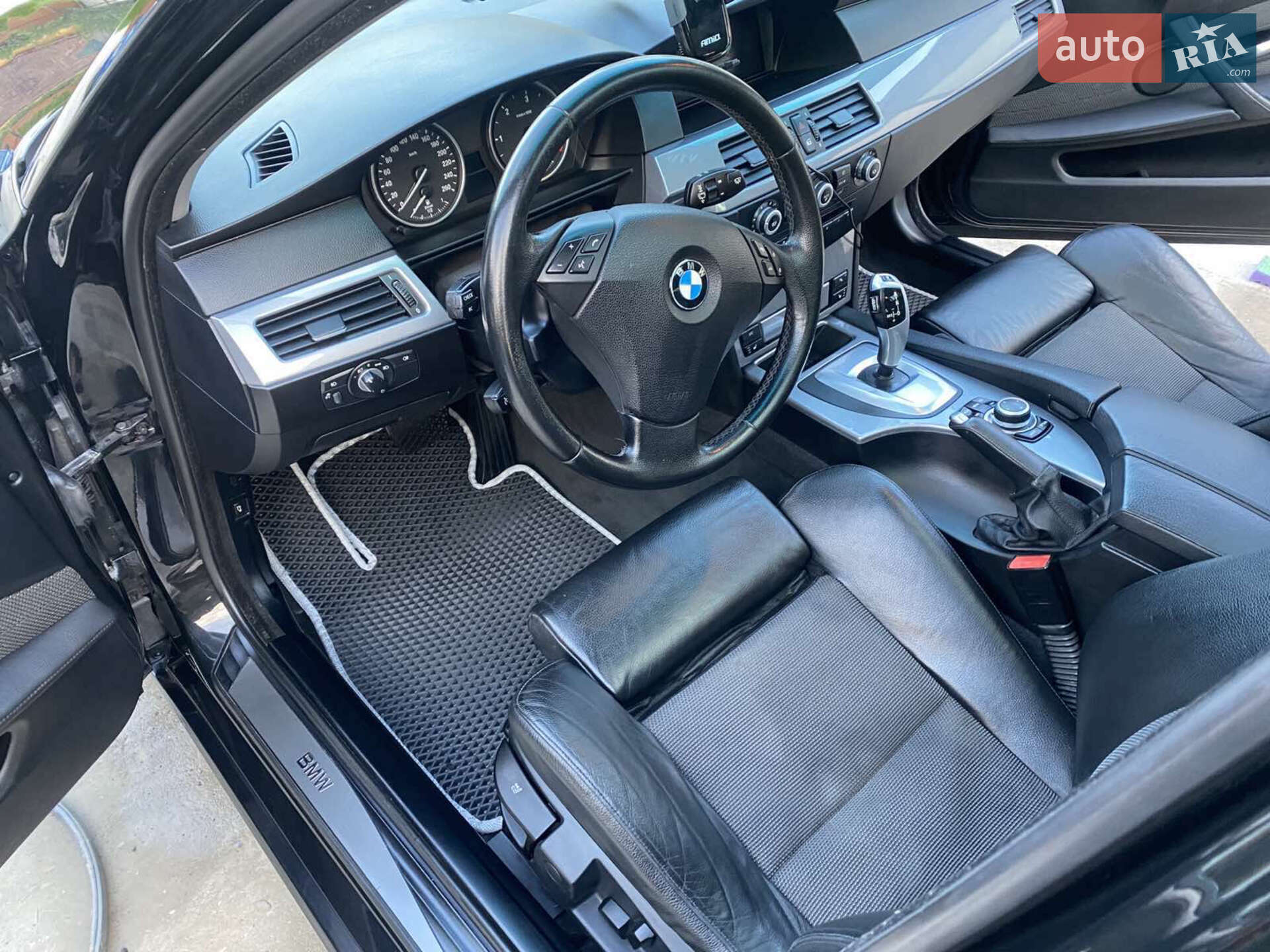 BMW 5 Series 2010 VIN WBAPX31070C362980 фото оголошення 3 з 10