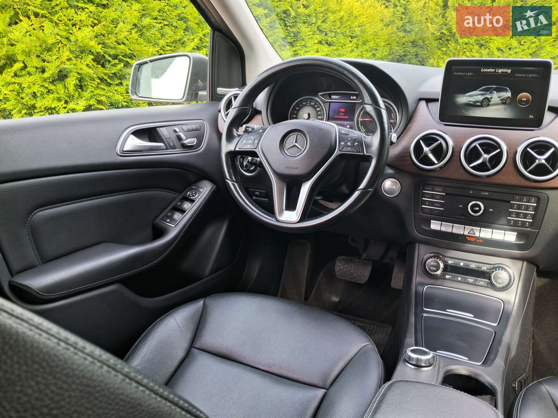 Mercedes-Benz B-Class 2015 VIN WDDVP9AB4FJ006544 фото оголошення 25 з 84