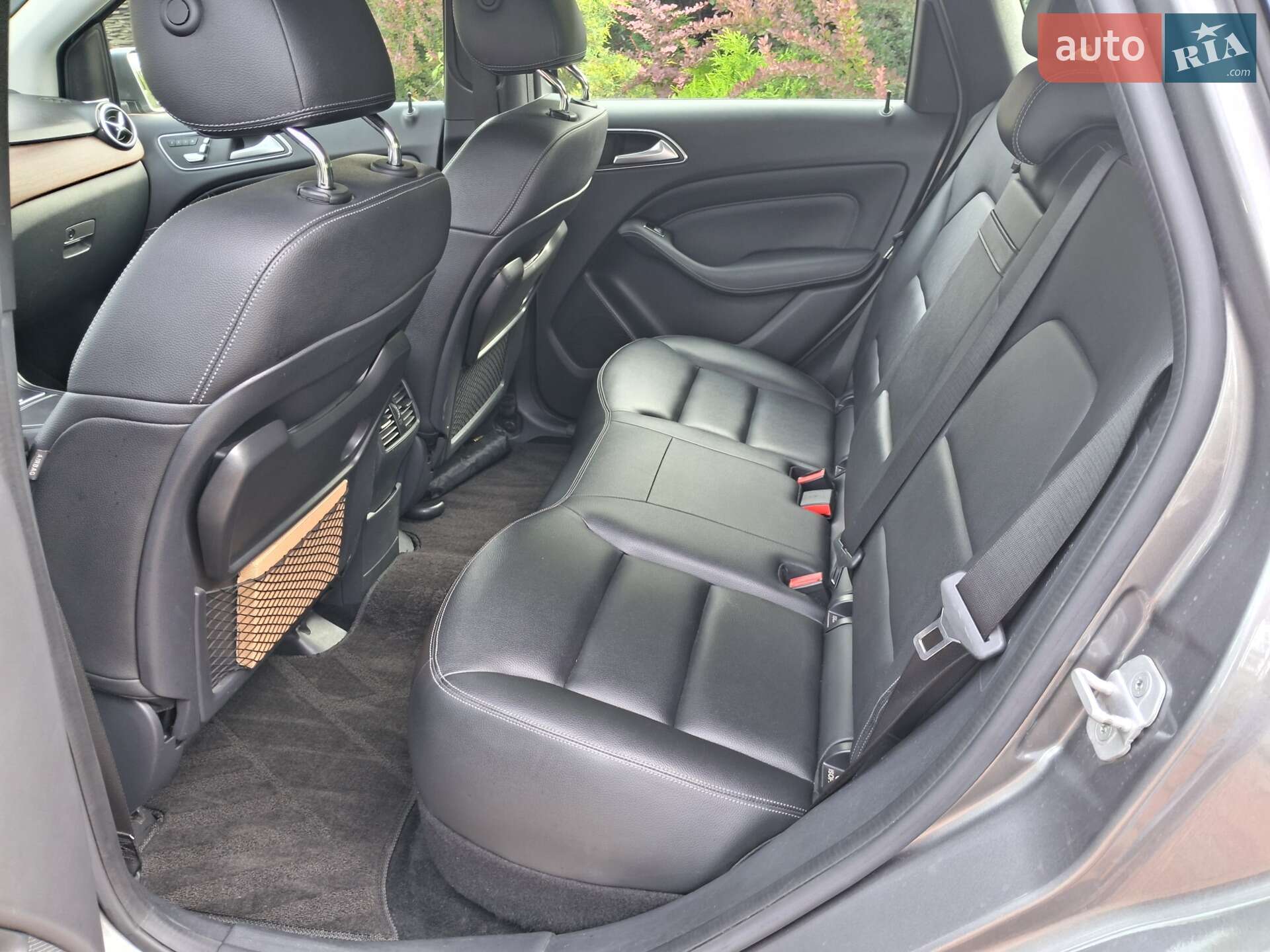 Mercedes-Benz B-Class 2015 VIN WDDVP9AB4FJ006544 фото оголошення 28 з 84