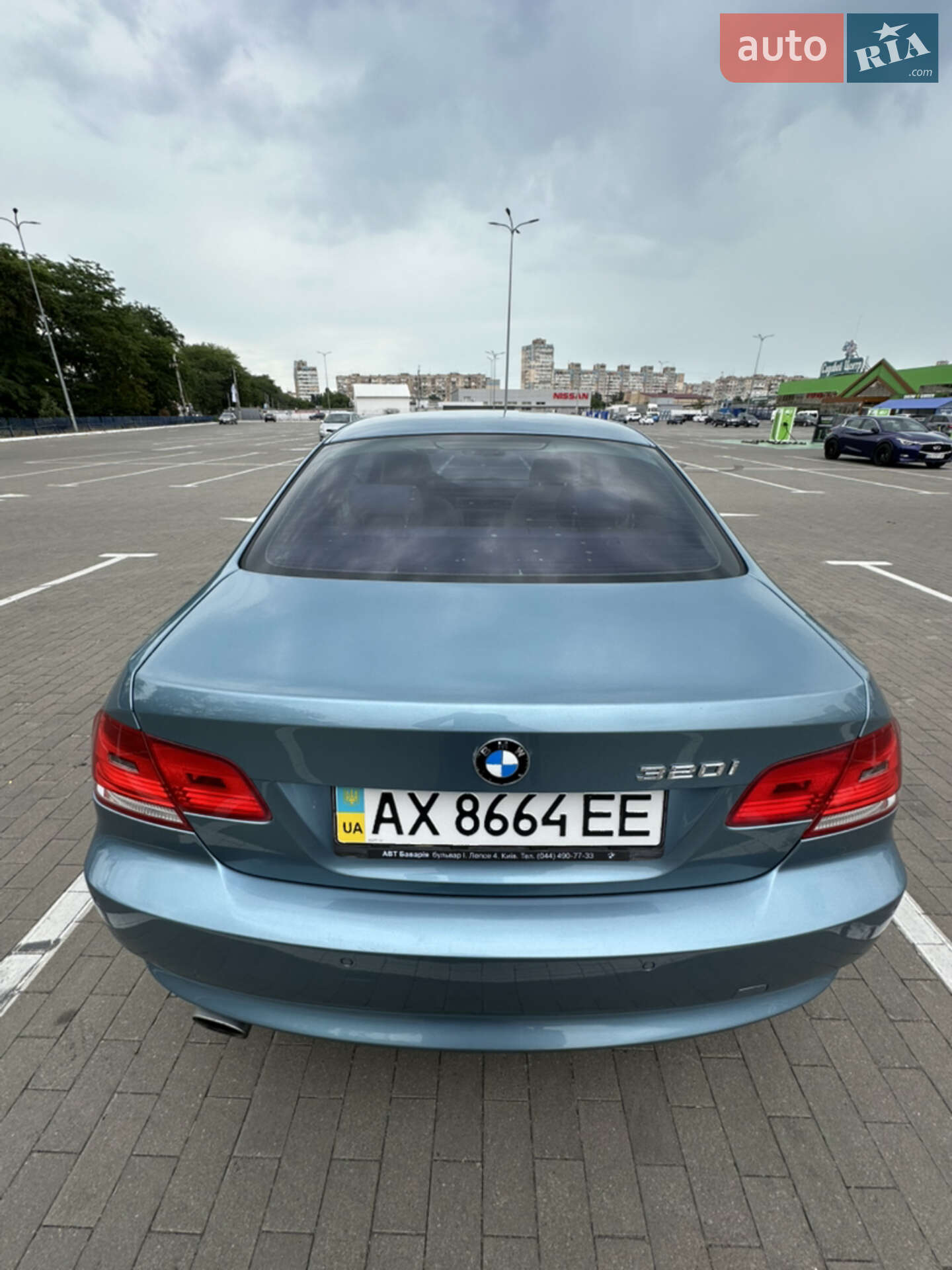 BMW 3 Series 2009 VIN WBAWA51000J009422 фото оголошення 3 з 14