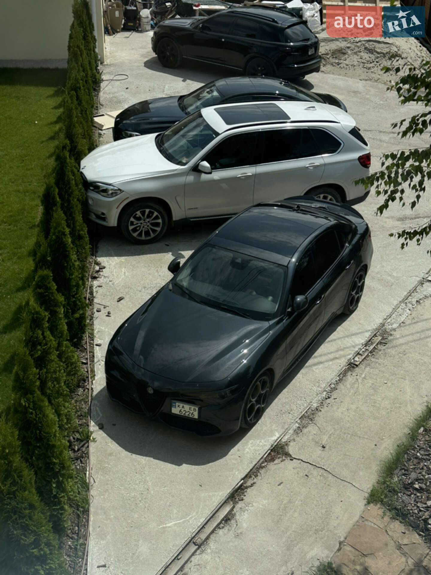 Alfa Romeo Giulia 2017 VIN ZARFAEBN3H7548306 фото оголошення 2 з 7
