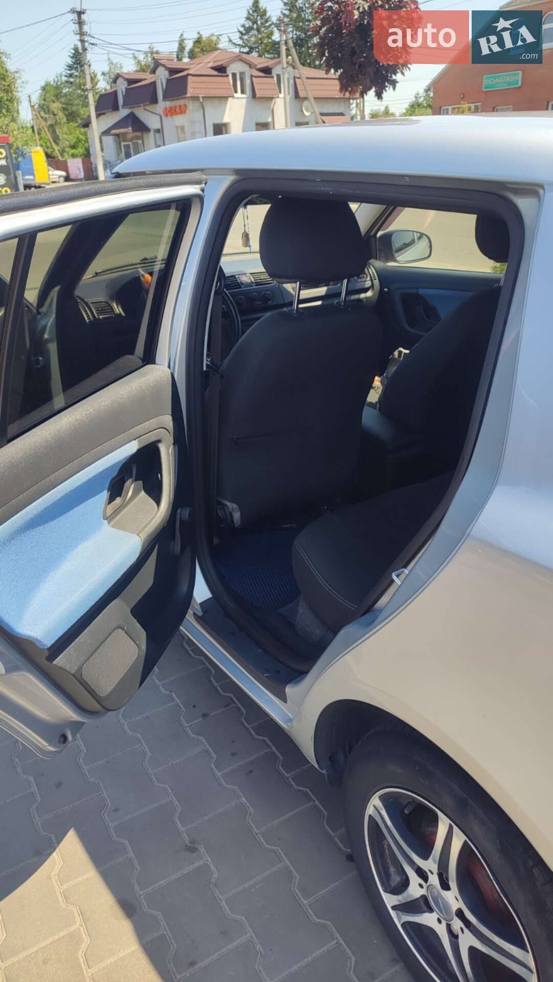 Skoda Fabia 2009 VIN Y6DAH15J3AB500194 фото оголошення 9 з 13