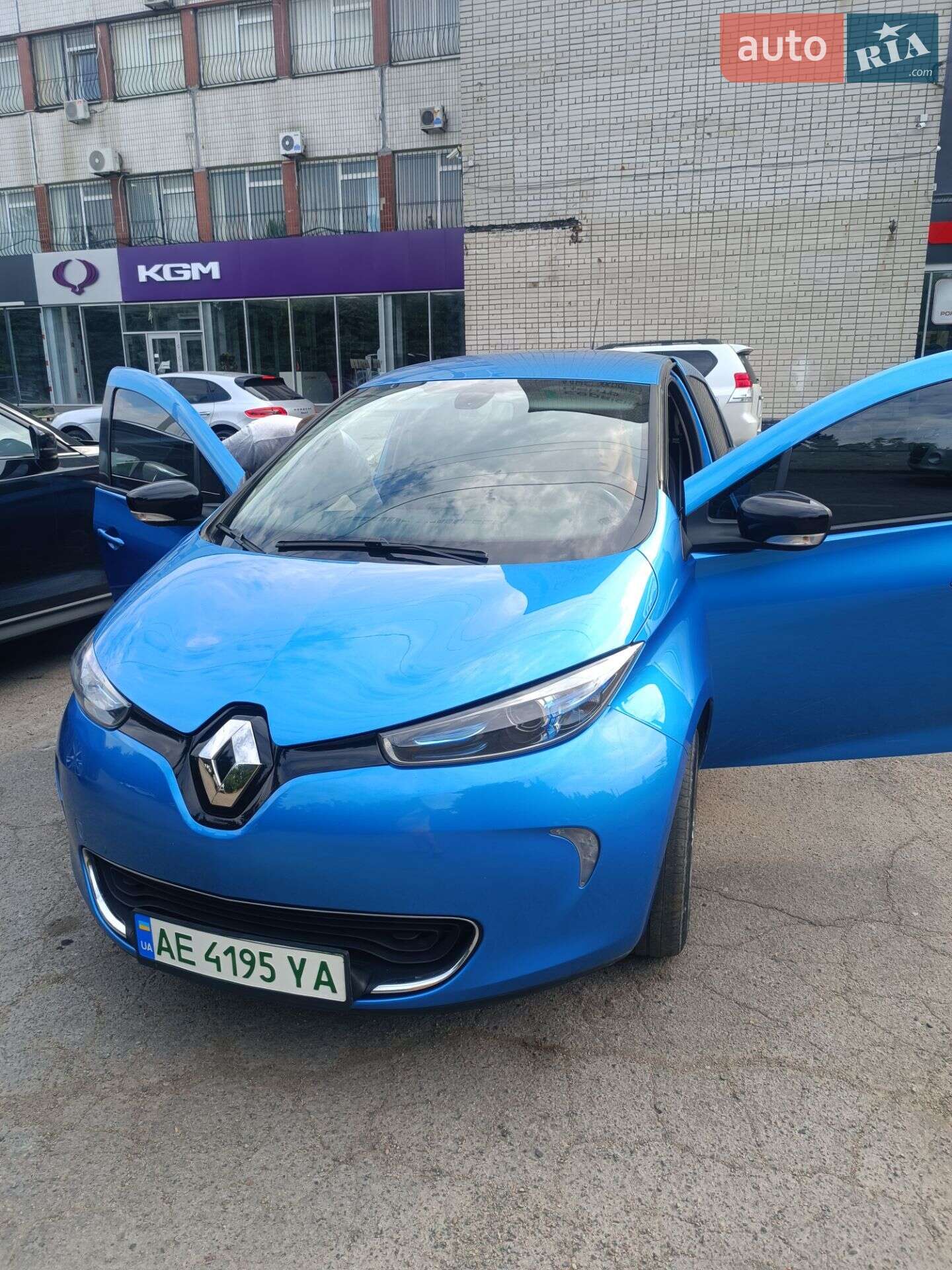 Renault Zoe 2016 VIN VF1AGVYF156393810 фото оголошення 8 з 11