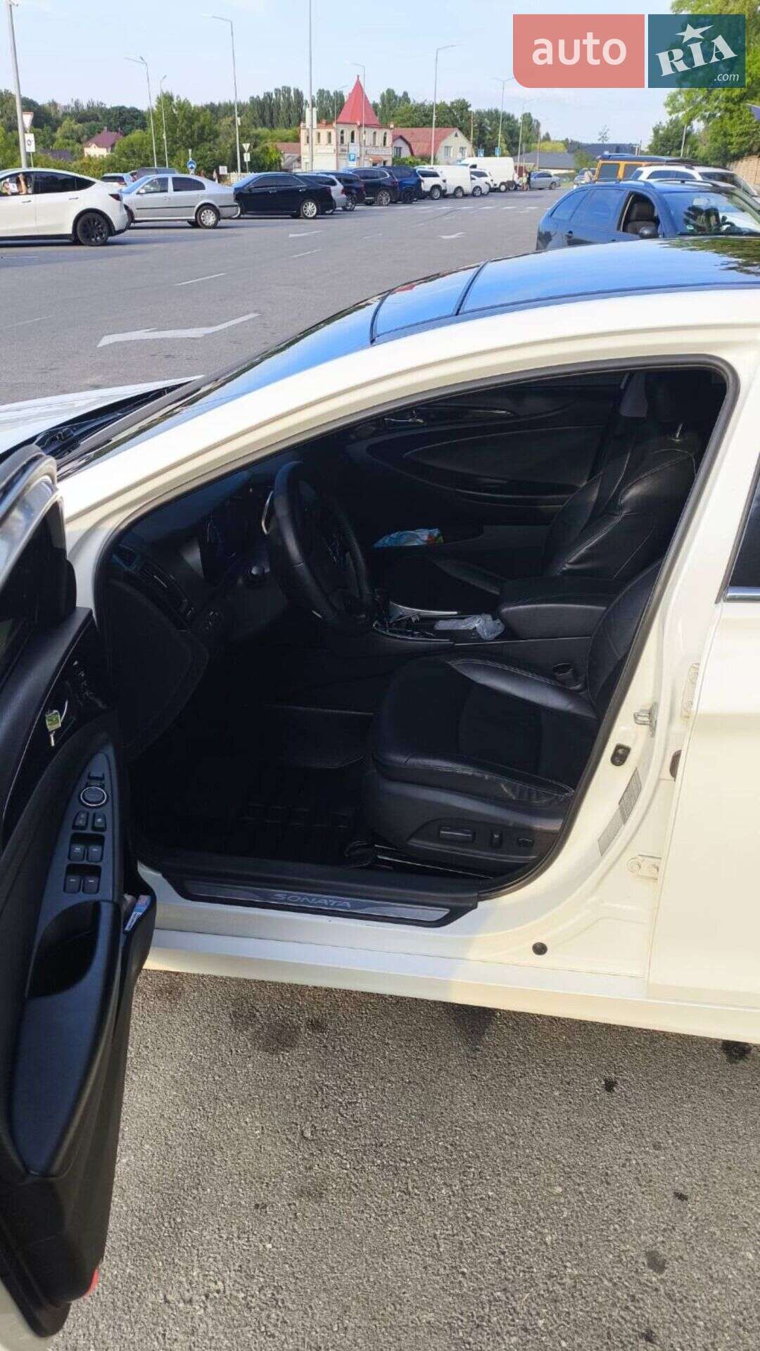 Hyundai Sonata 2012 VIN KMHEC41CBCA454399 фото оголошення 5 з 29