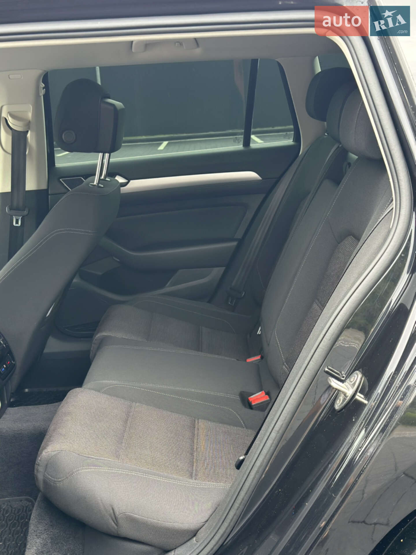 Volkswagen Passat 2016 VIN WVWZZZ3CZHP018766 фото оголошення 5 з 9