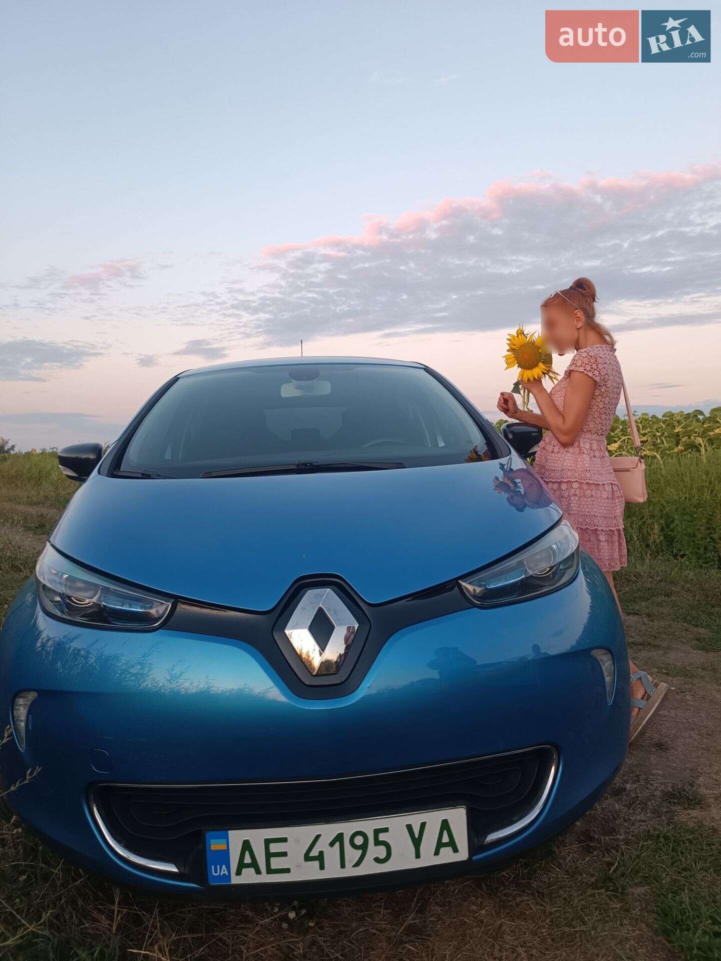 Renault Zoe 2016 VIN VF1AGVYF156393810 фото оголошення 9 з 11