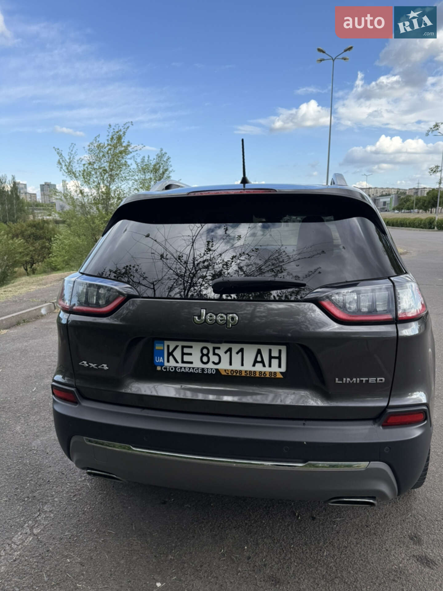 Jeep Cherokee 2020 VIN 1C4PJMDX0MD104898 фото оголошення 4 з 20