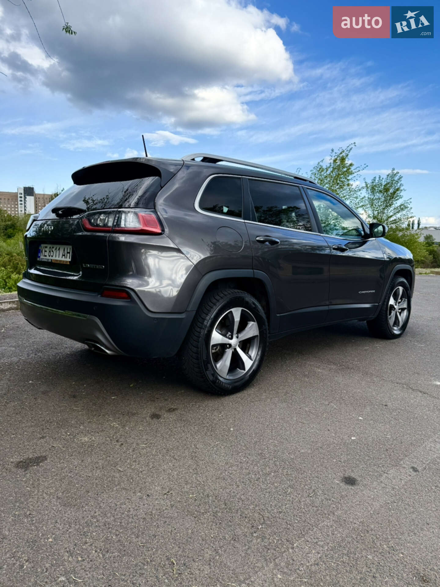 Jeep Cherokee 2020 VIN 1C4PJMDX0MD104898 фото оголошення 8 з 20